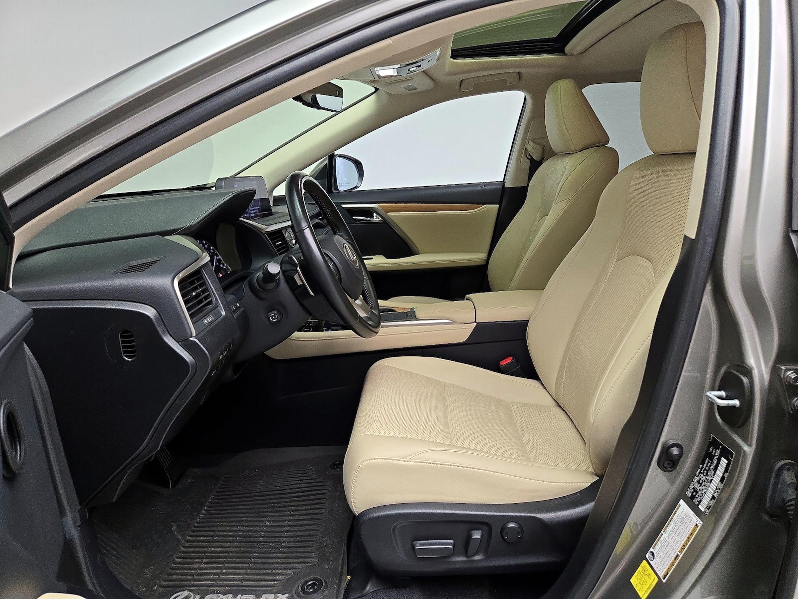 2021 Lexus RX 350 - Photo 12