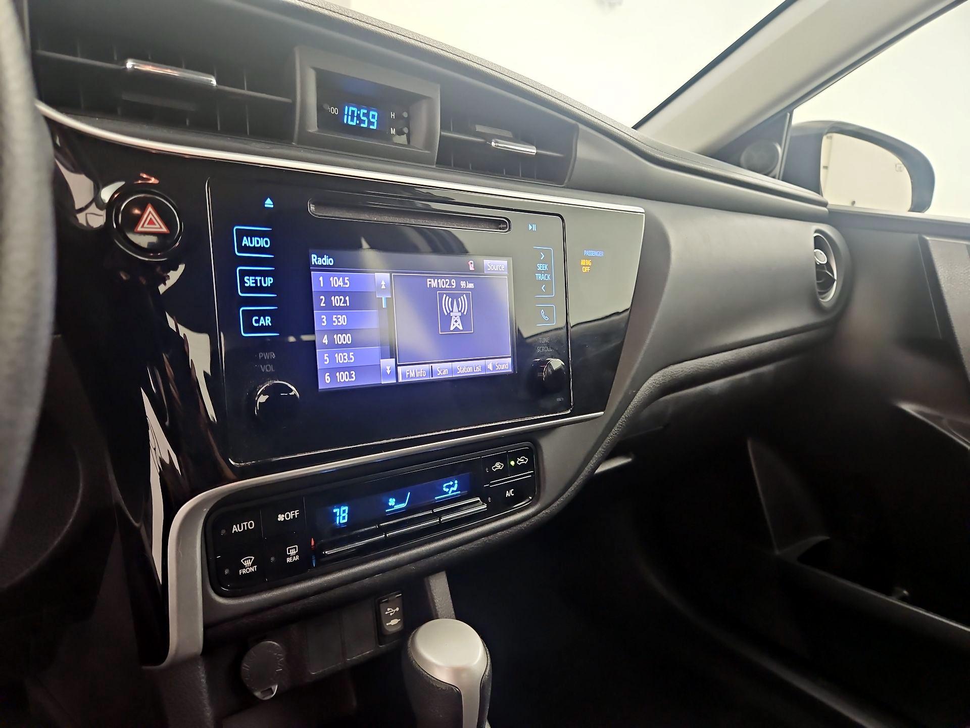 Thumbnail: 2019 Toyota Corolla - 15
