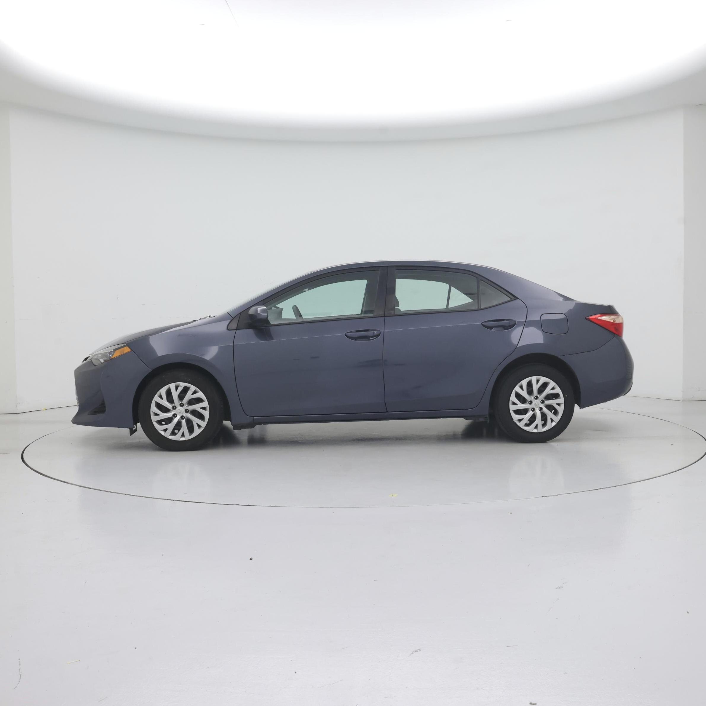 Thumbnail: 2019 Toyota Corolla - 3