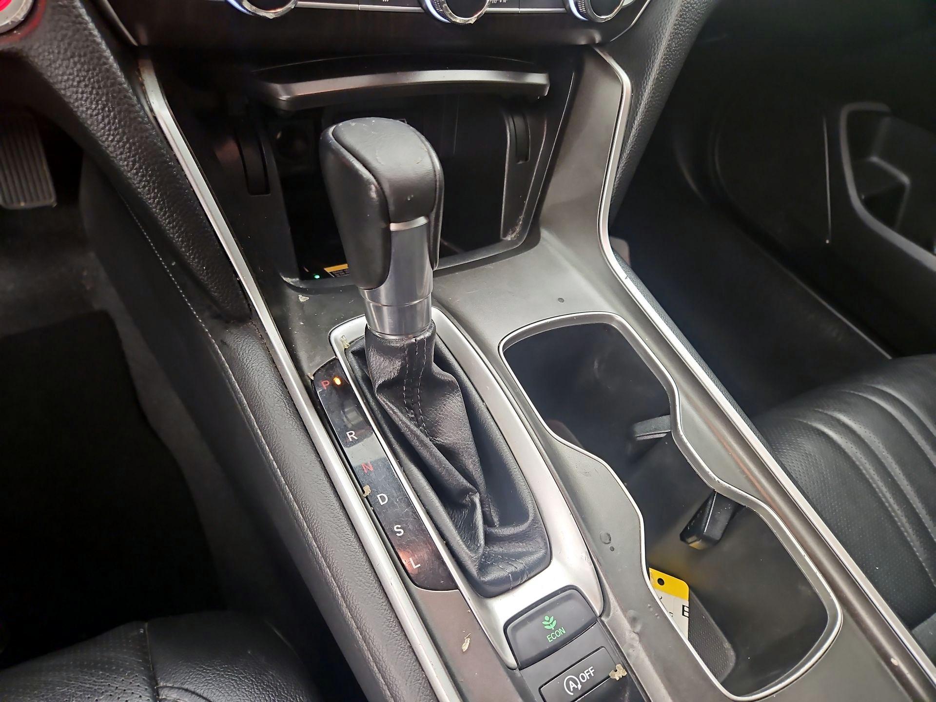 Thumbnail: 2022 Honda Accord - 15