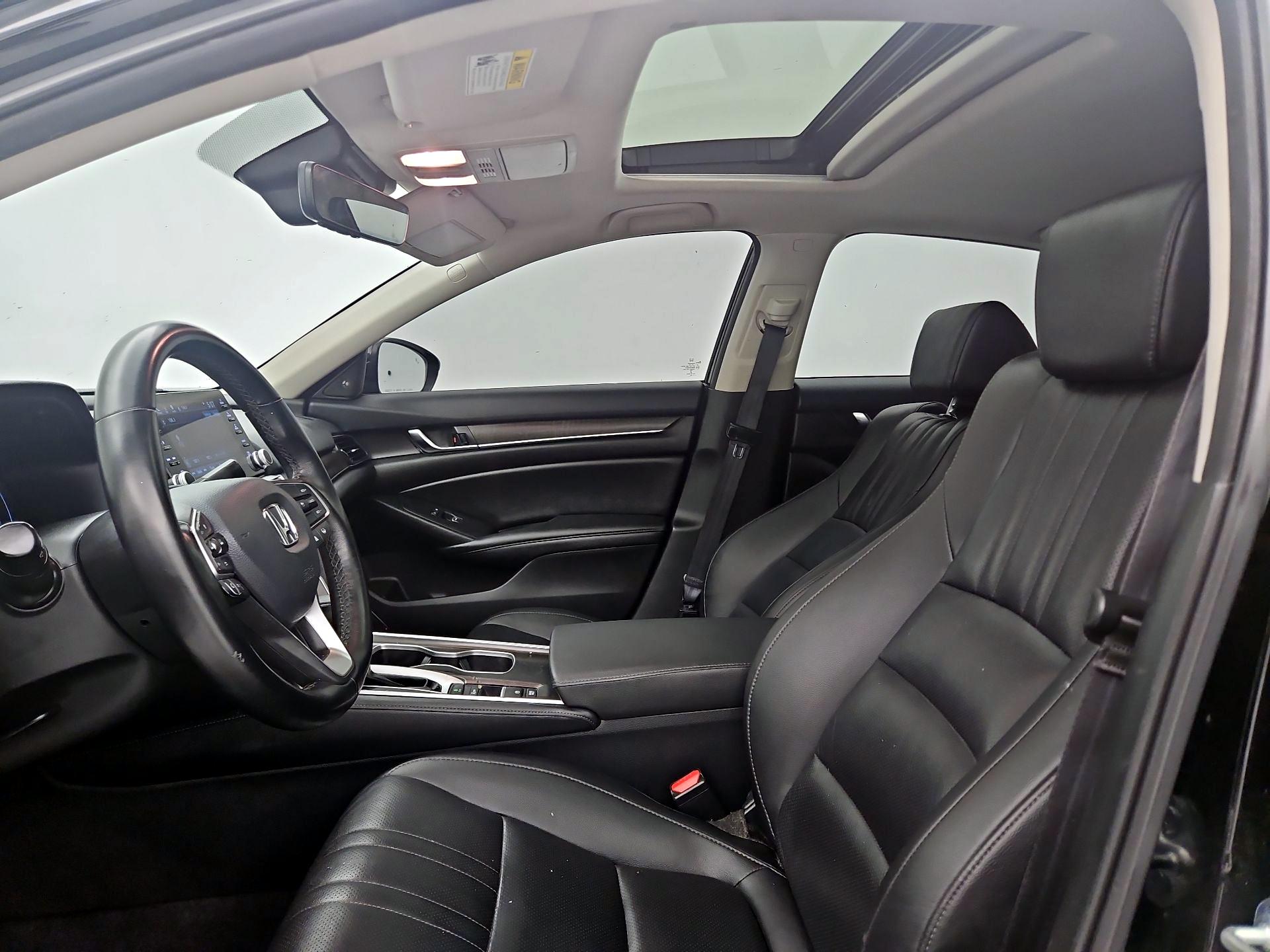 Thumbnail: 2022 Honda Accord - 17
