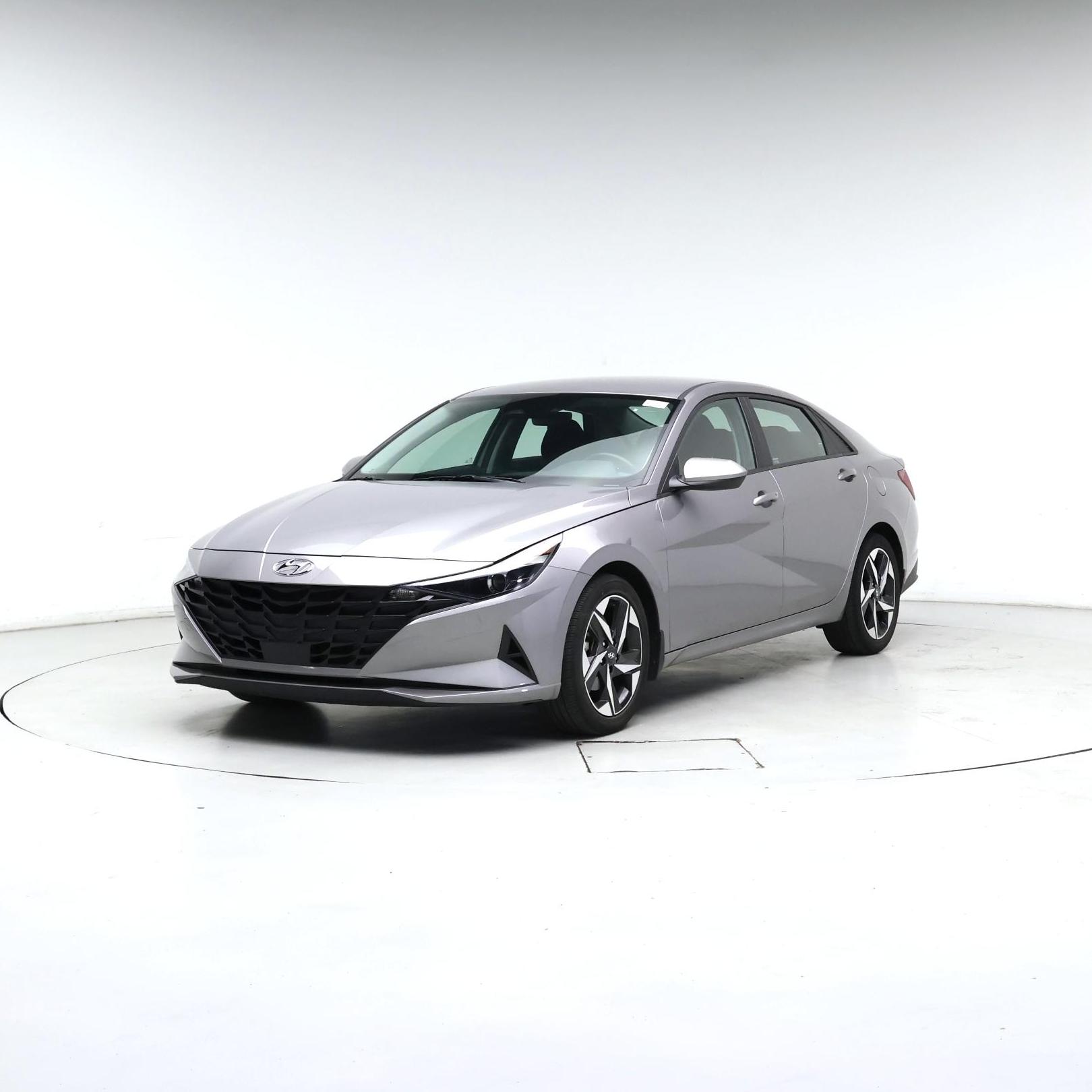 Thumbnail: 2023 Hyundai Elantra - 4