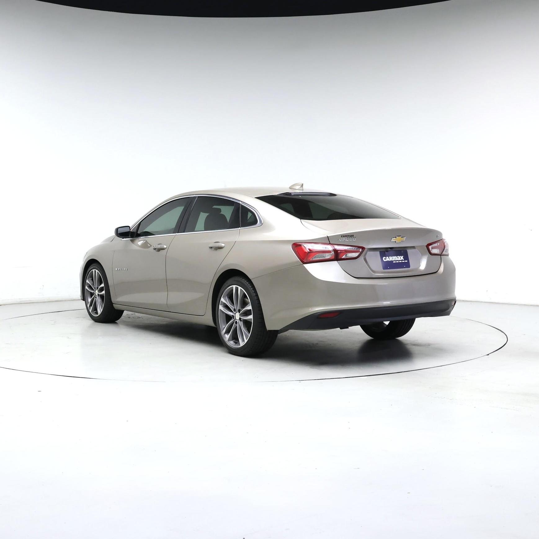 Thumbnail: 2022 Chevrolet Malibu - 2