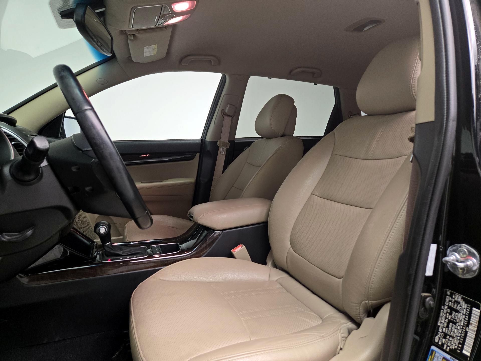 Thumbnail: 2014 Kia Sorento - 11