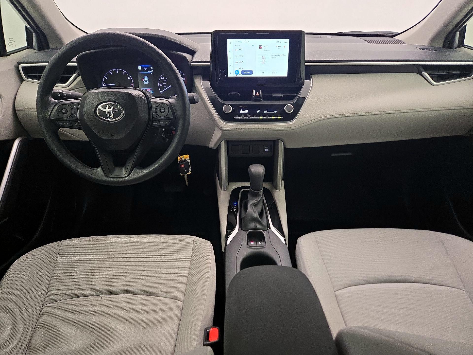 Thumbnail: 2025 Toyota Corolla Cross - 9