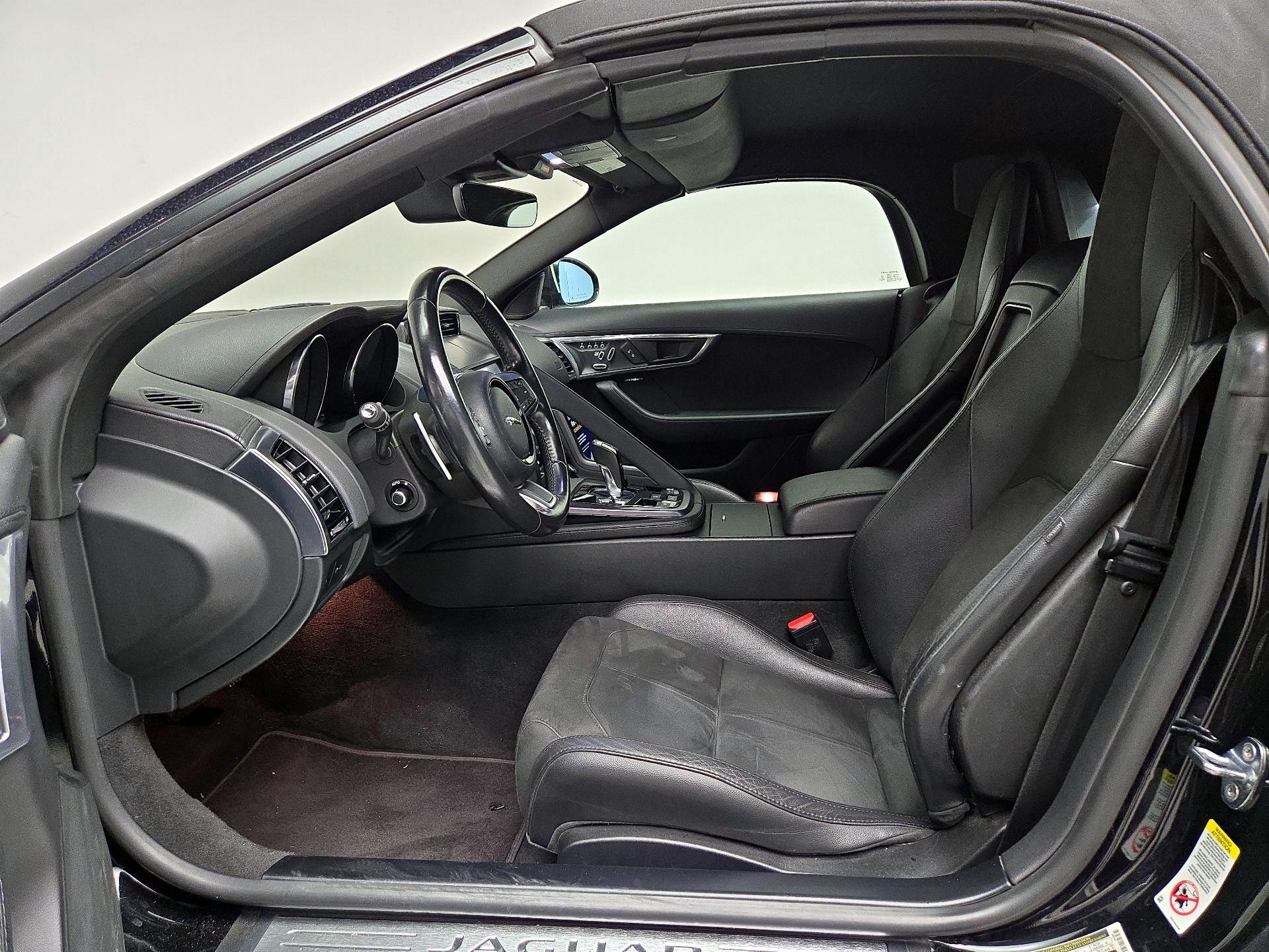 Thumbnail: 2019 Jaguar F-Type - 11