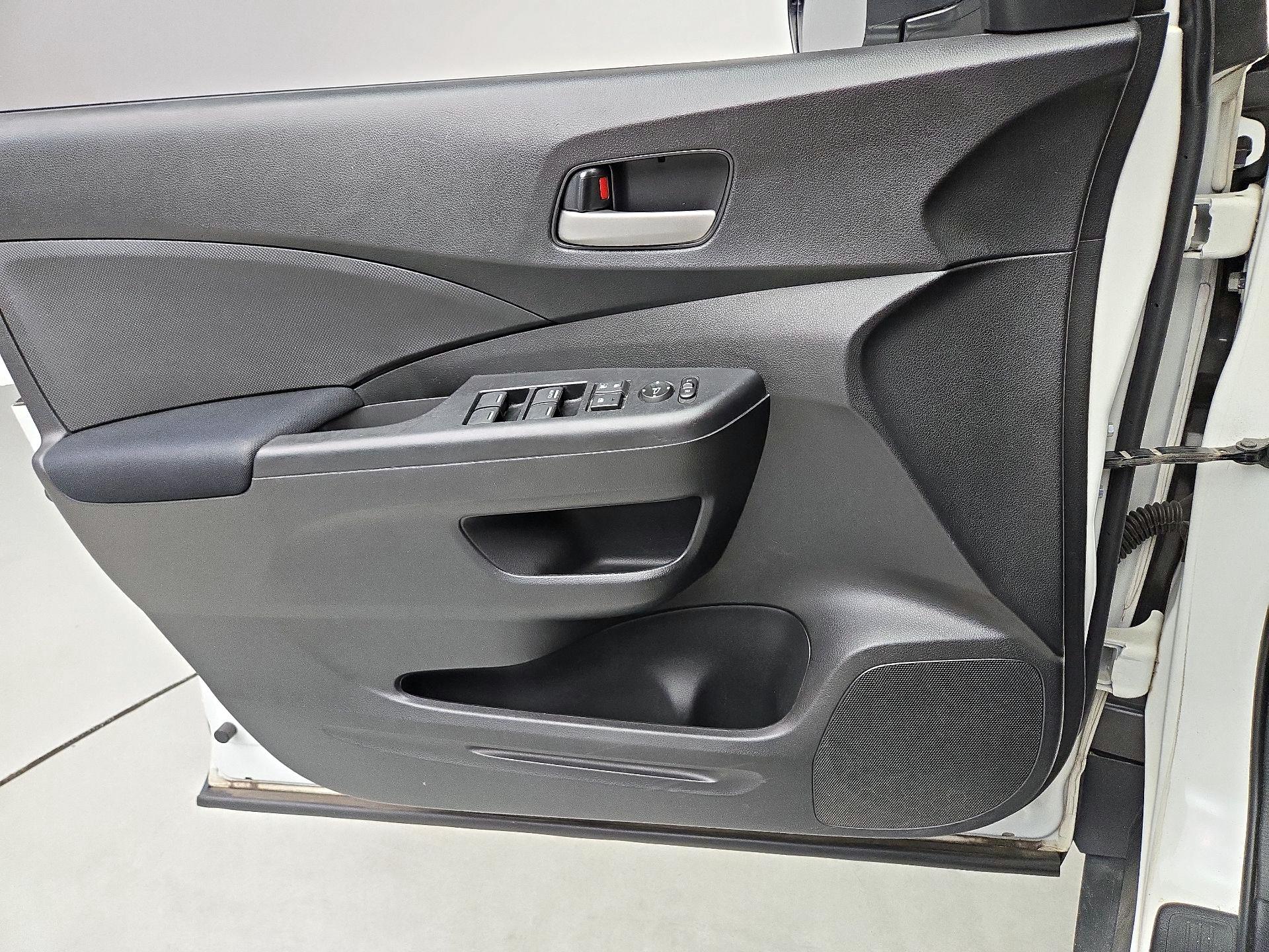 Thumbnail: 2016 Honda CR-V - 12