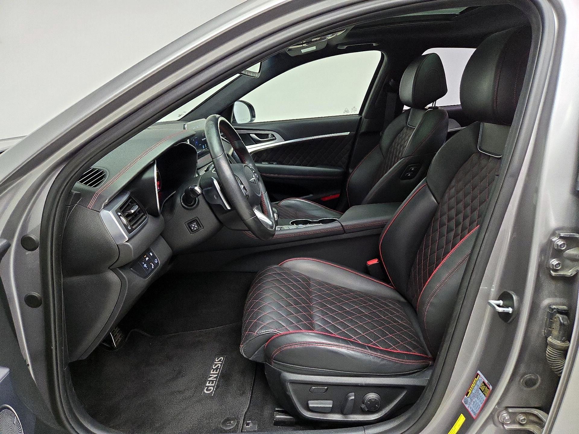Thumbnail: 2021 Genesis G70 - 11