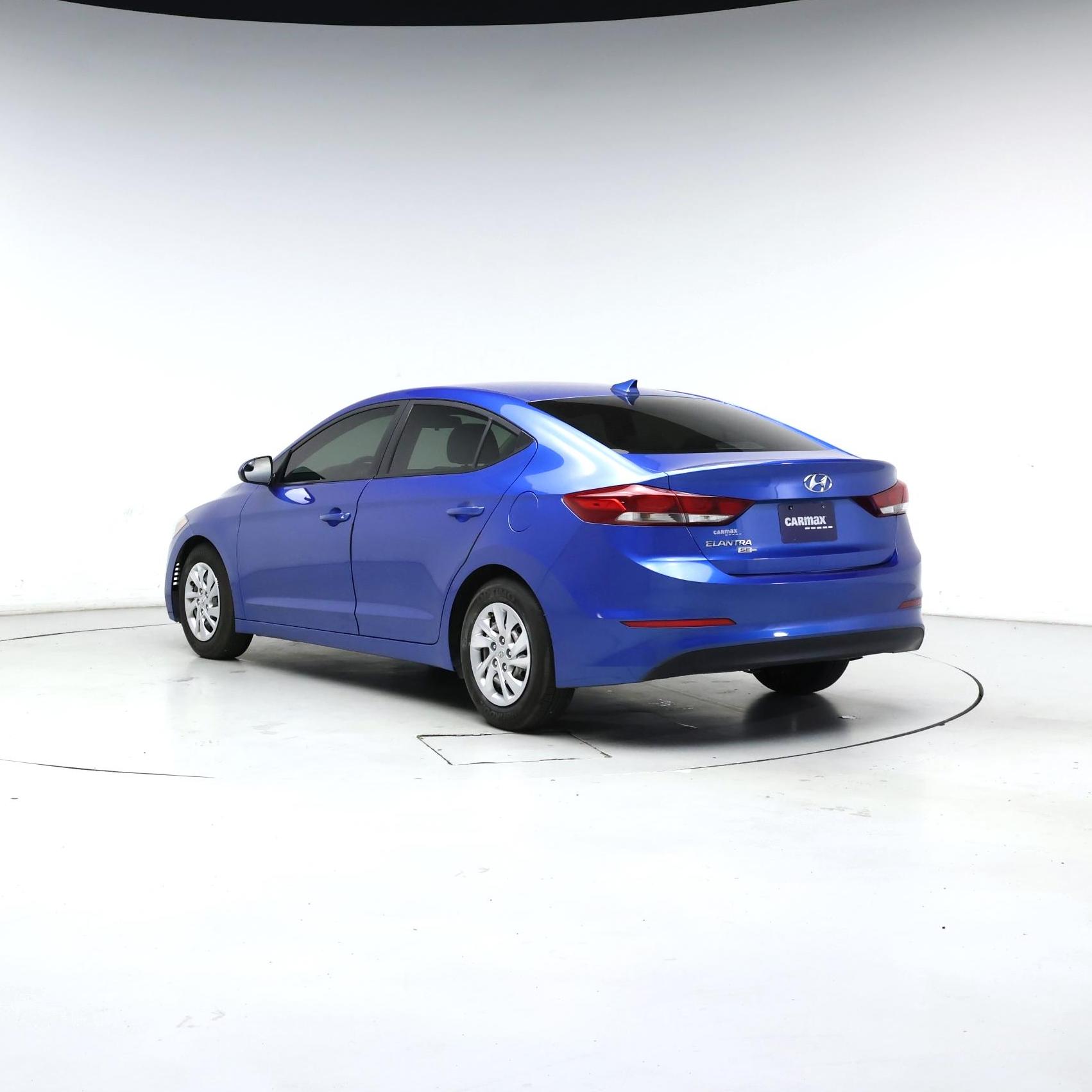 Thumbnail: 2017 Hyundai Elantra - 2