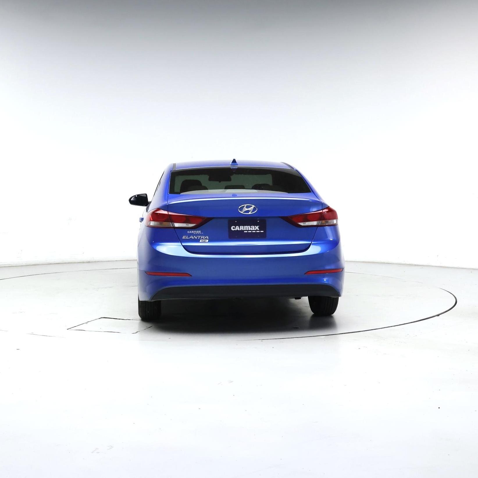 Thumbnail: 2017 Hyundai Elantra - 6