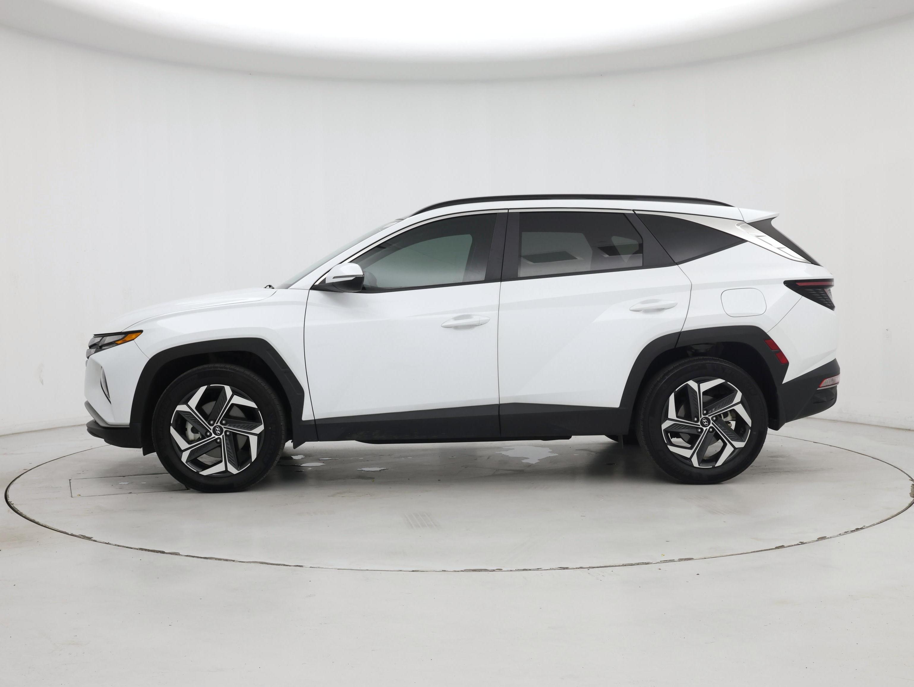 Thumbnail: 2022 Hyundai Tucson - 3
