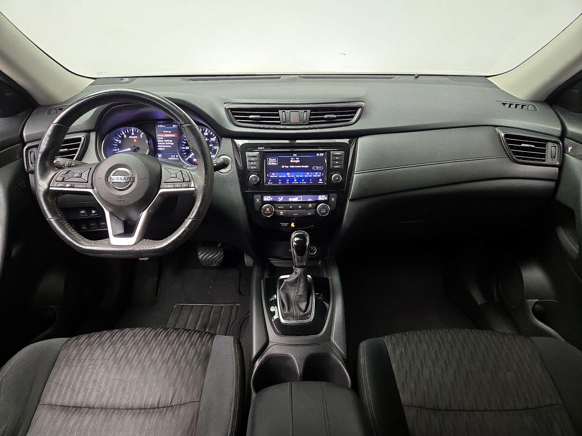 Thumbnail: 2018 Nissan Rogue - 9