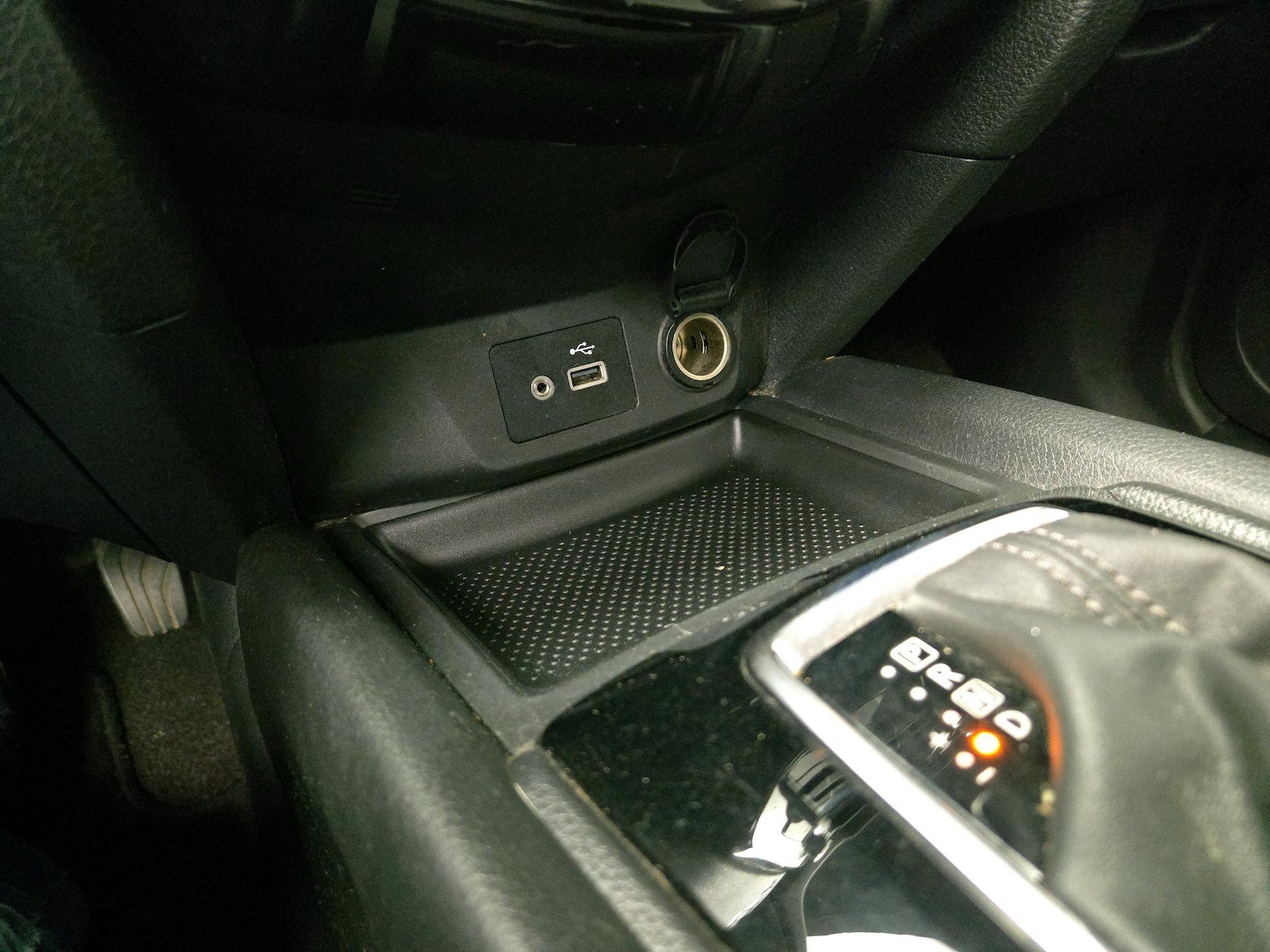 2018 Nissan Rogue SV - Photo 20