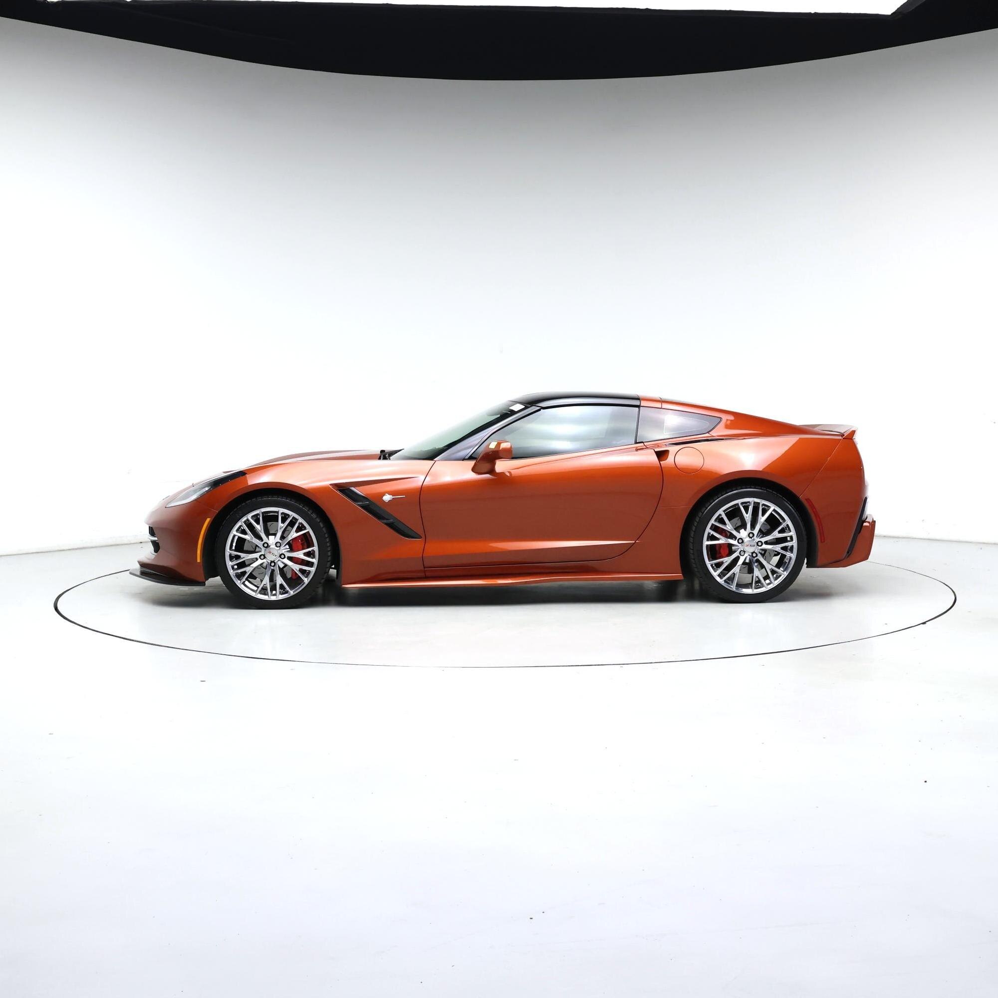Thumbnail: 2016 Chevrolet Corvette - 3