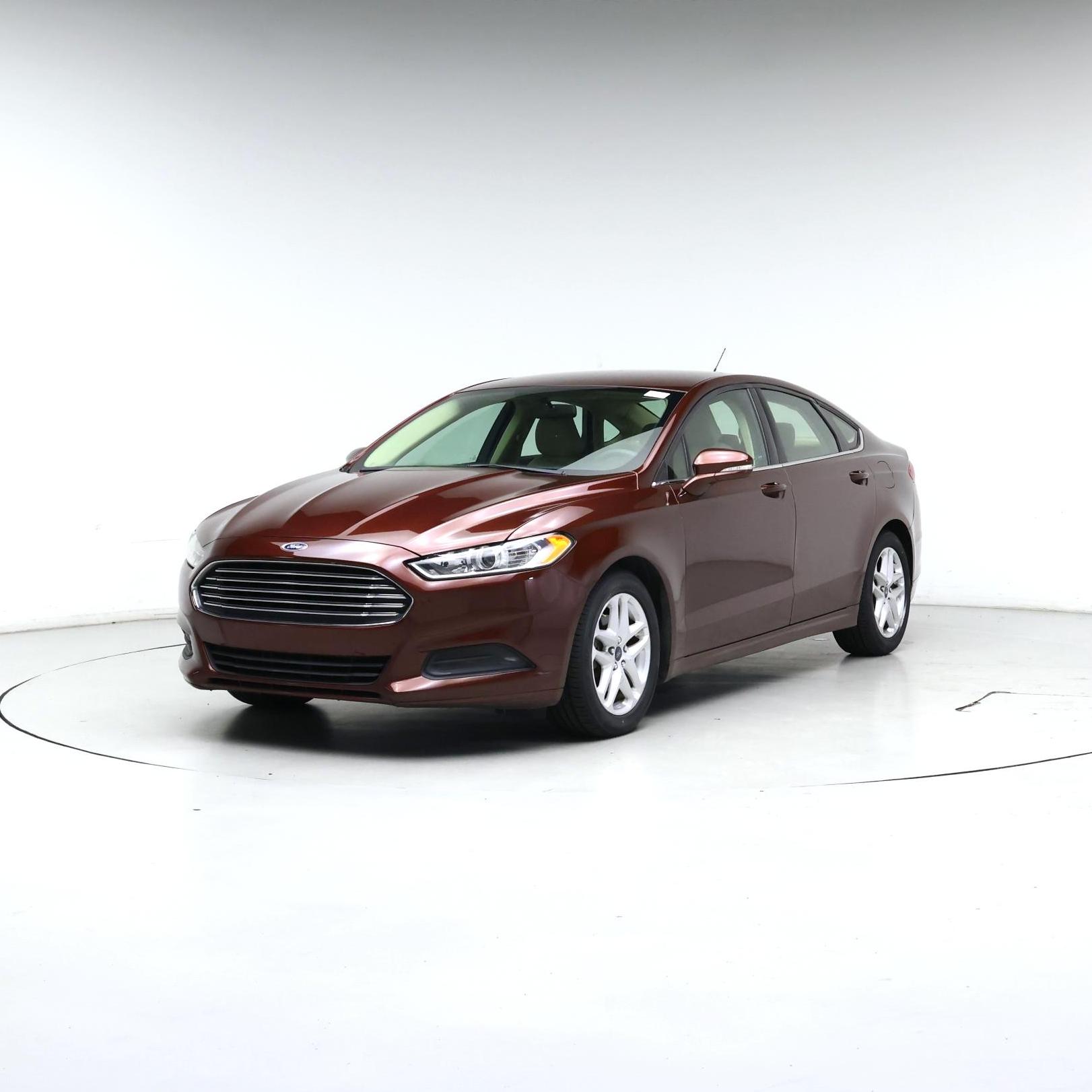 Thumbnail: 2016 Ford Fusion - 4