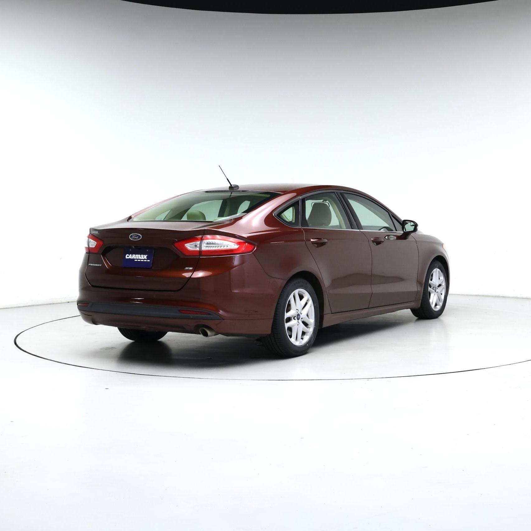 Thumbnail: 2016 Ford Fusion - 8
