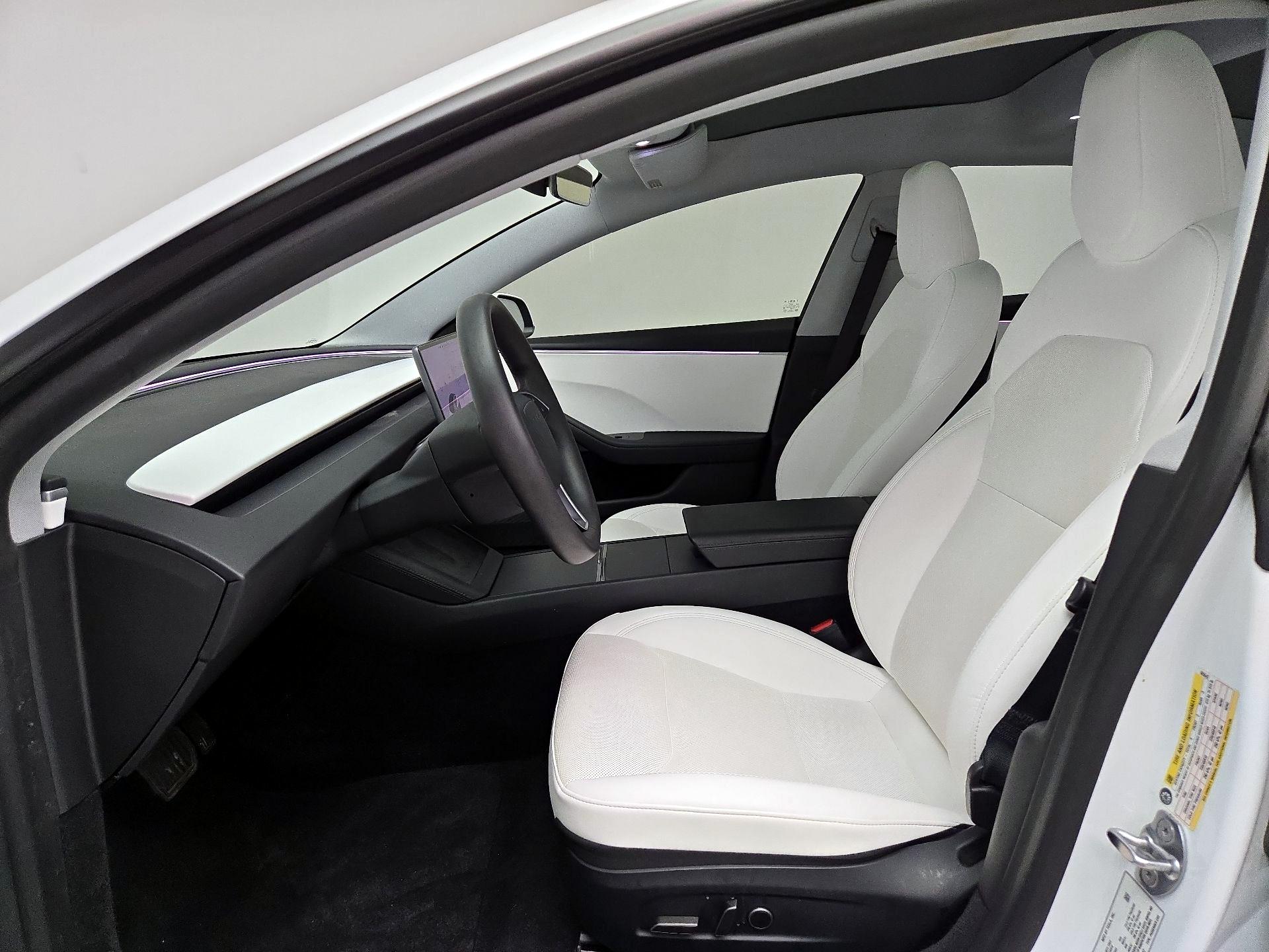 Thumbnail: 2024 Tesla Model 3 - 11