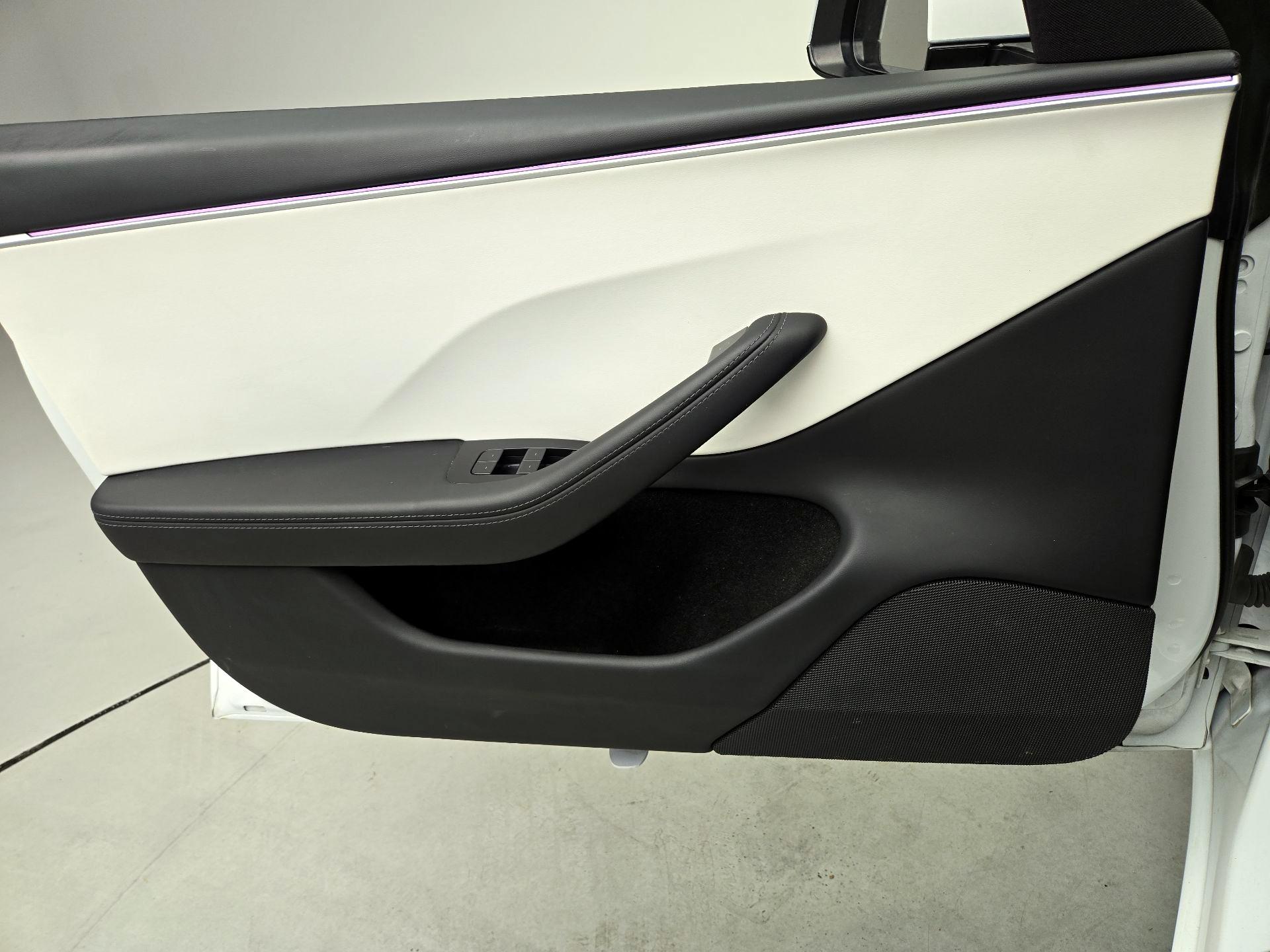 Thumbnail: 2024 Tesla Model 3 - 12