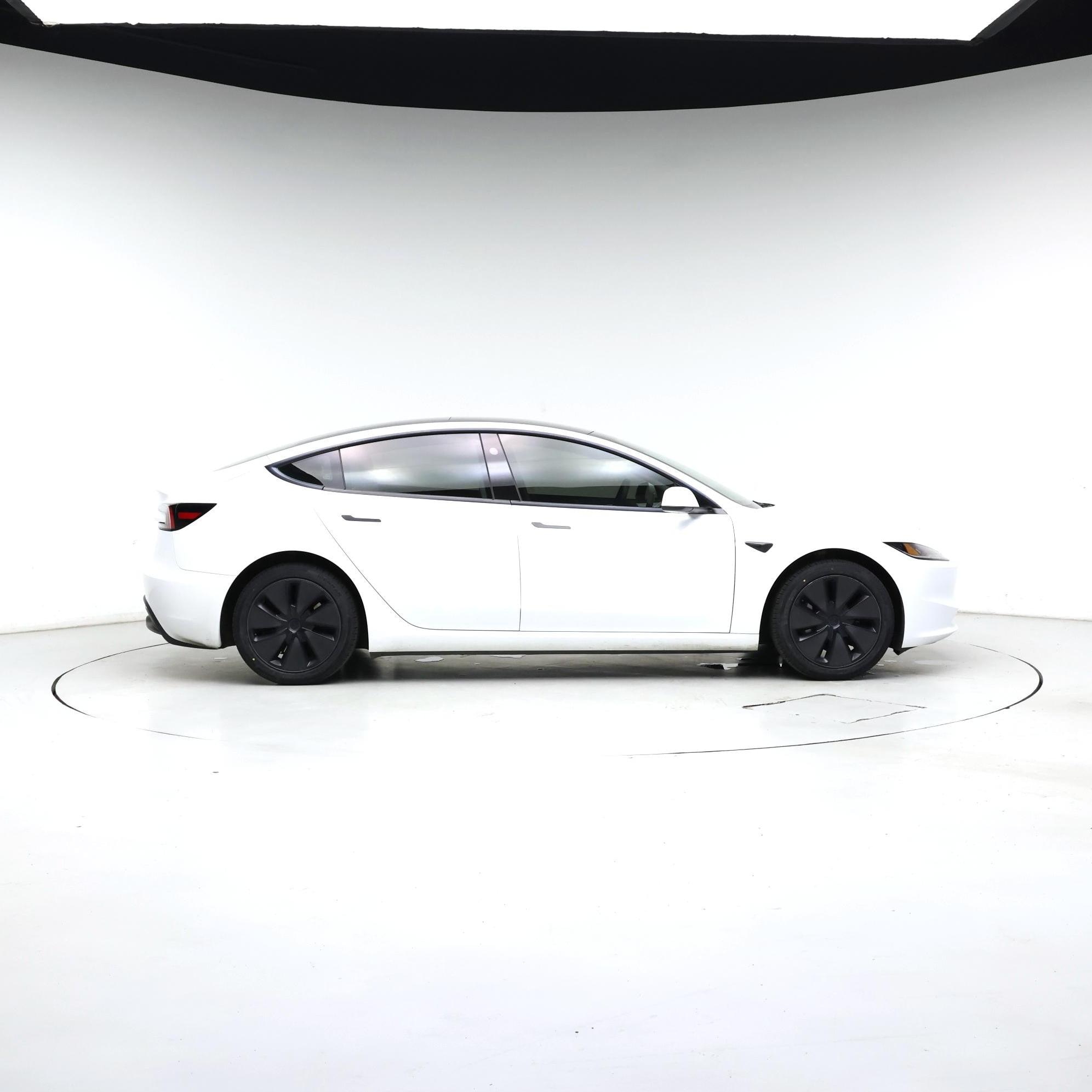 Thumbnail: 2024 Tesla Model 3 - 7