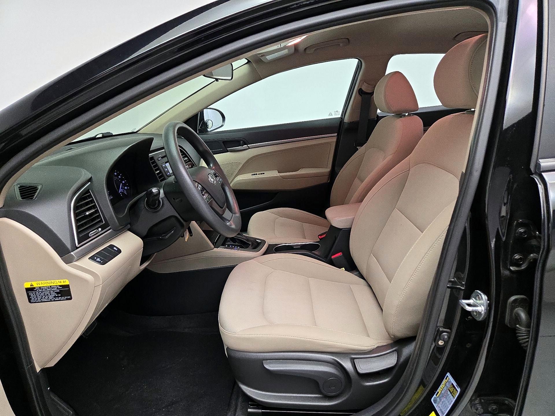 Thumbnail: 2018 Hyundai Elantra - 11