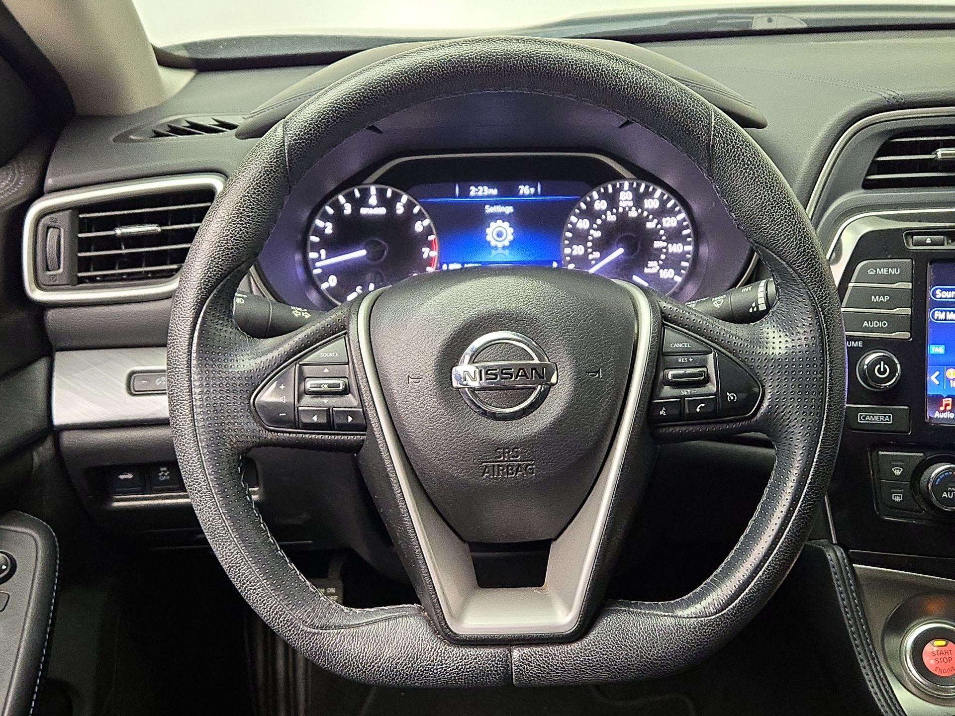 Thumbnail: 2016 Nissan Maxima - 10