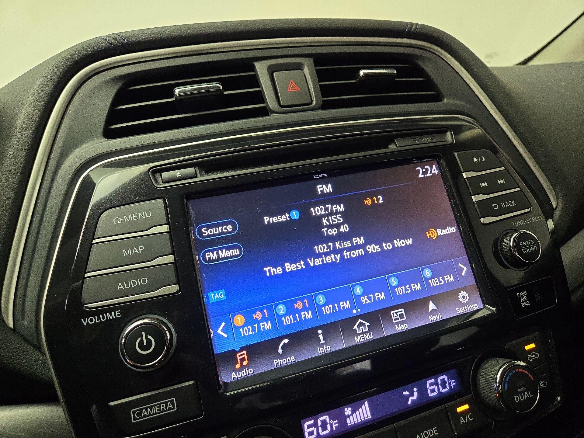 Thumbnail: 2016 Nissan Maxima - 16