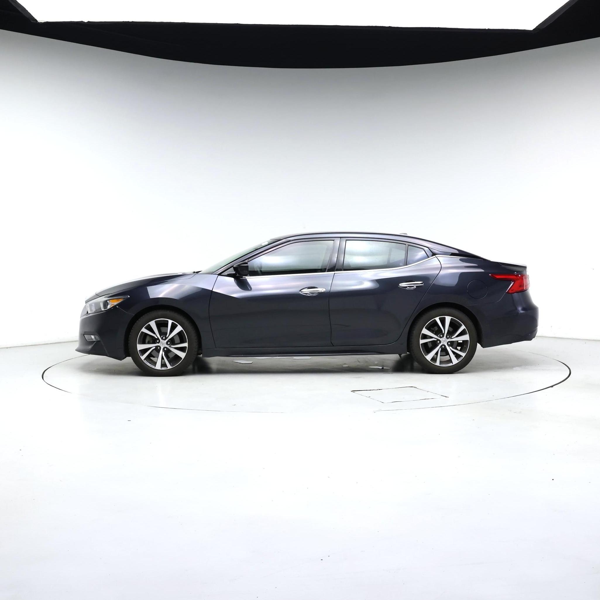 Thumbnail: 2016 Nissan Maxima - 3