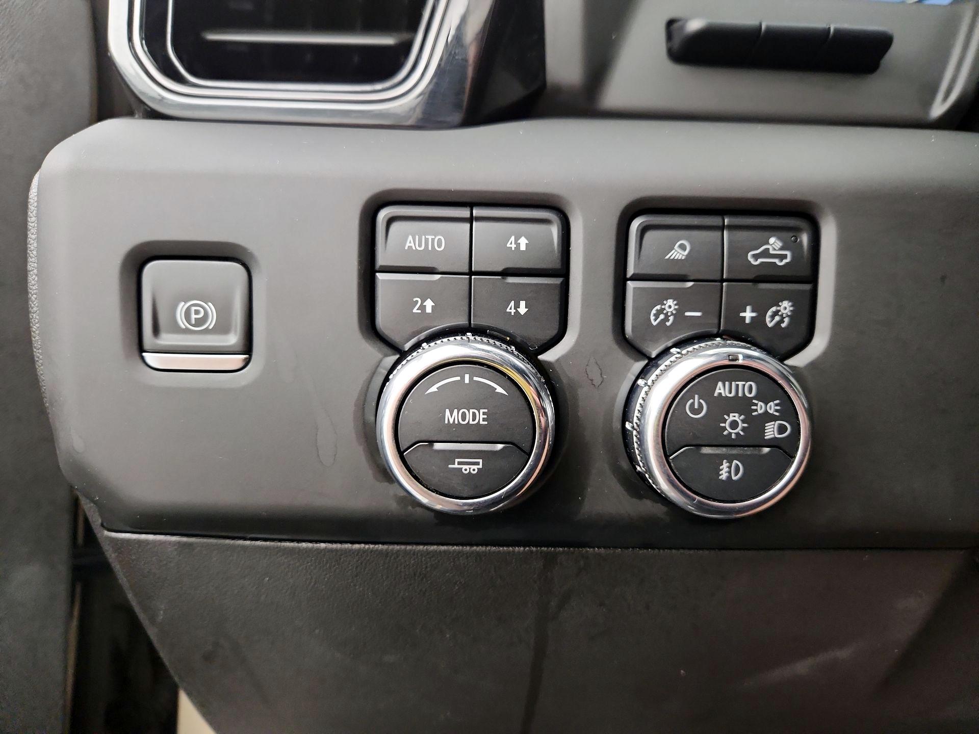 Thumbnail: 2023 GMC Sierra 1500 - 13