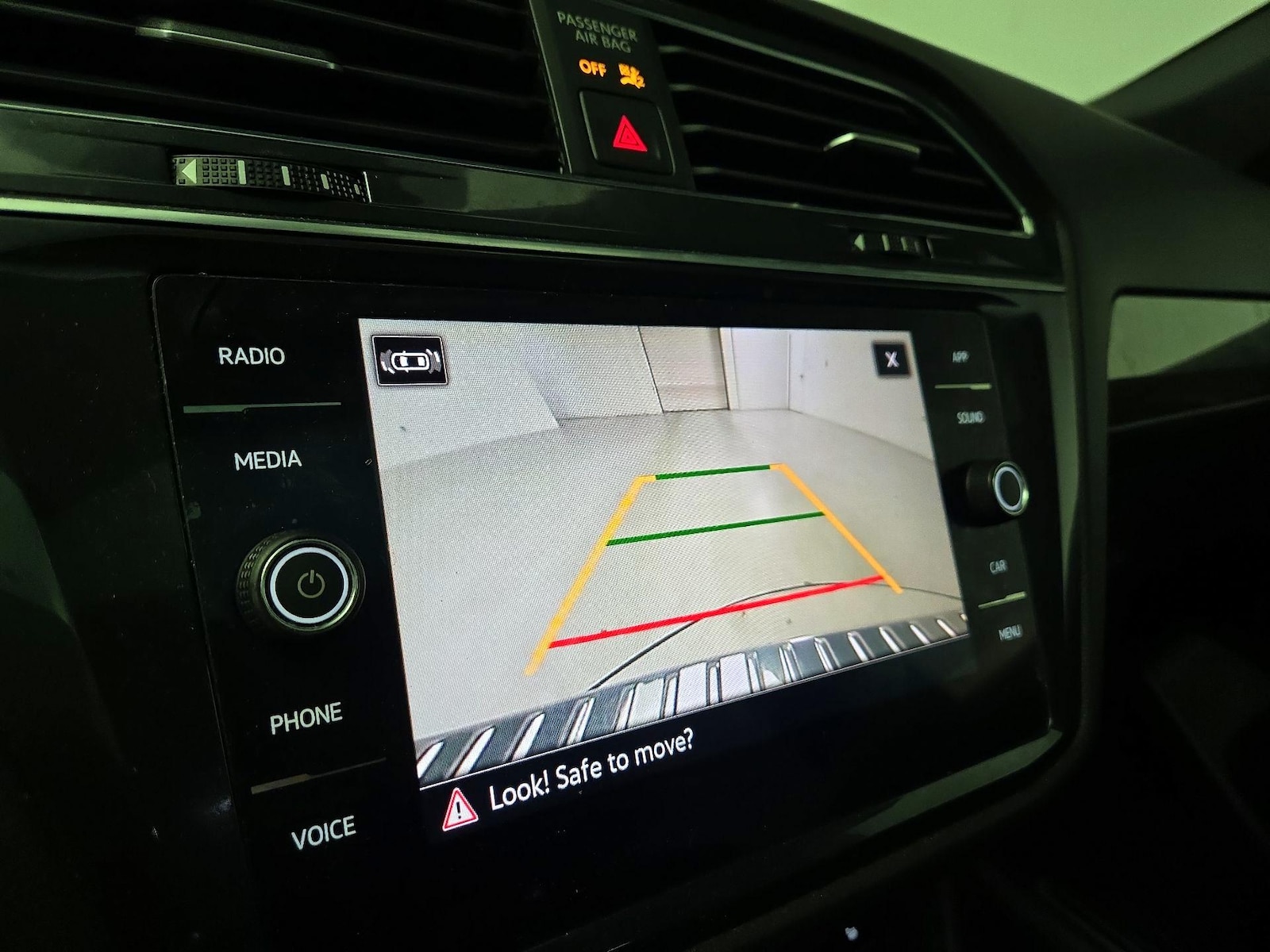 2022 Volkswagen Tiguan SE R-LINE BLACK - Photo 15