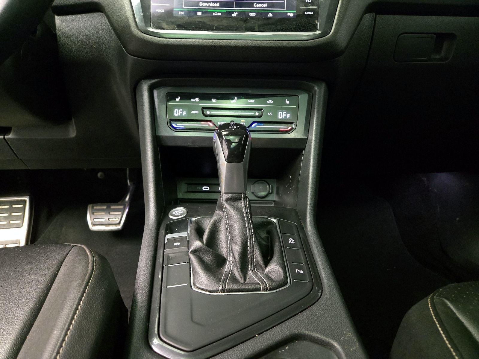 2022 Volkswagen Tiguan SE R-LINE BLACK - Photo 18