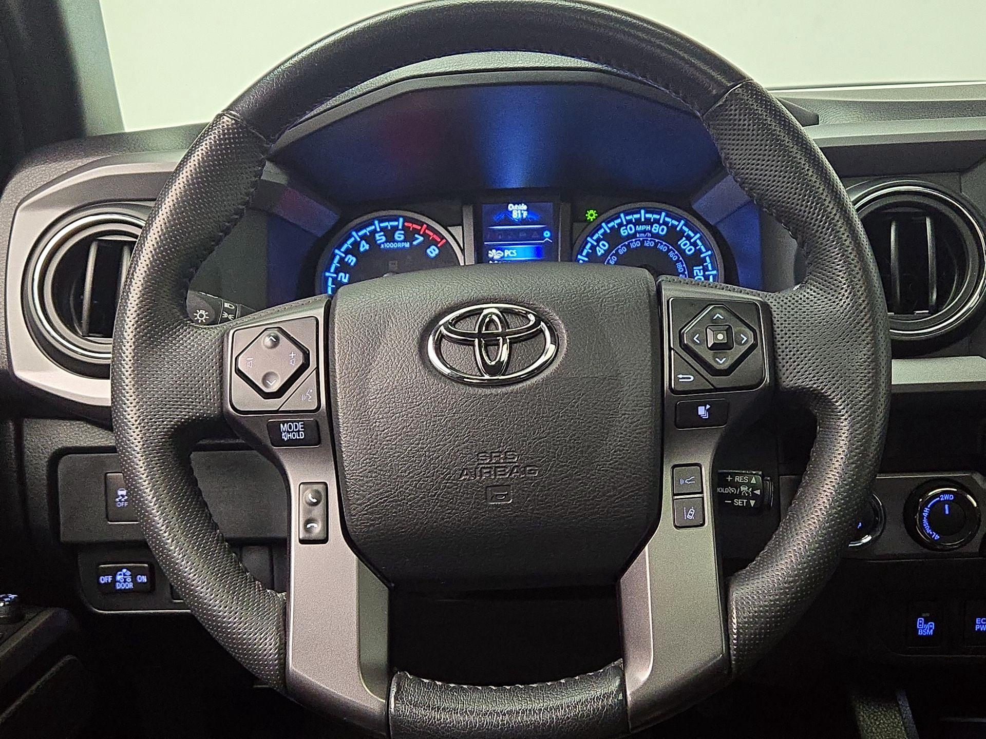 Thumbnail: 2023 Toyota Tacoma - 10