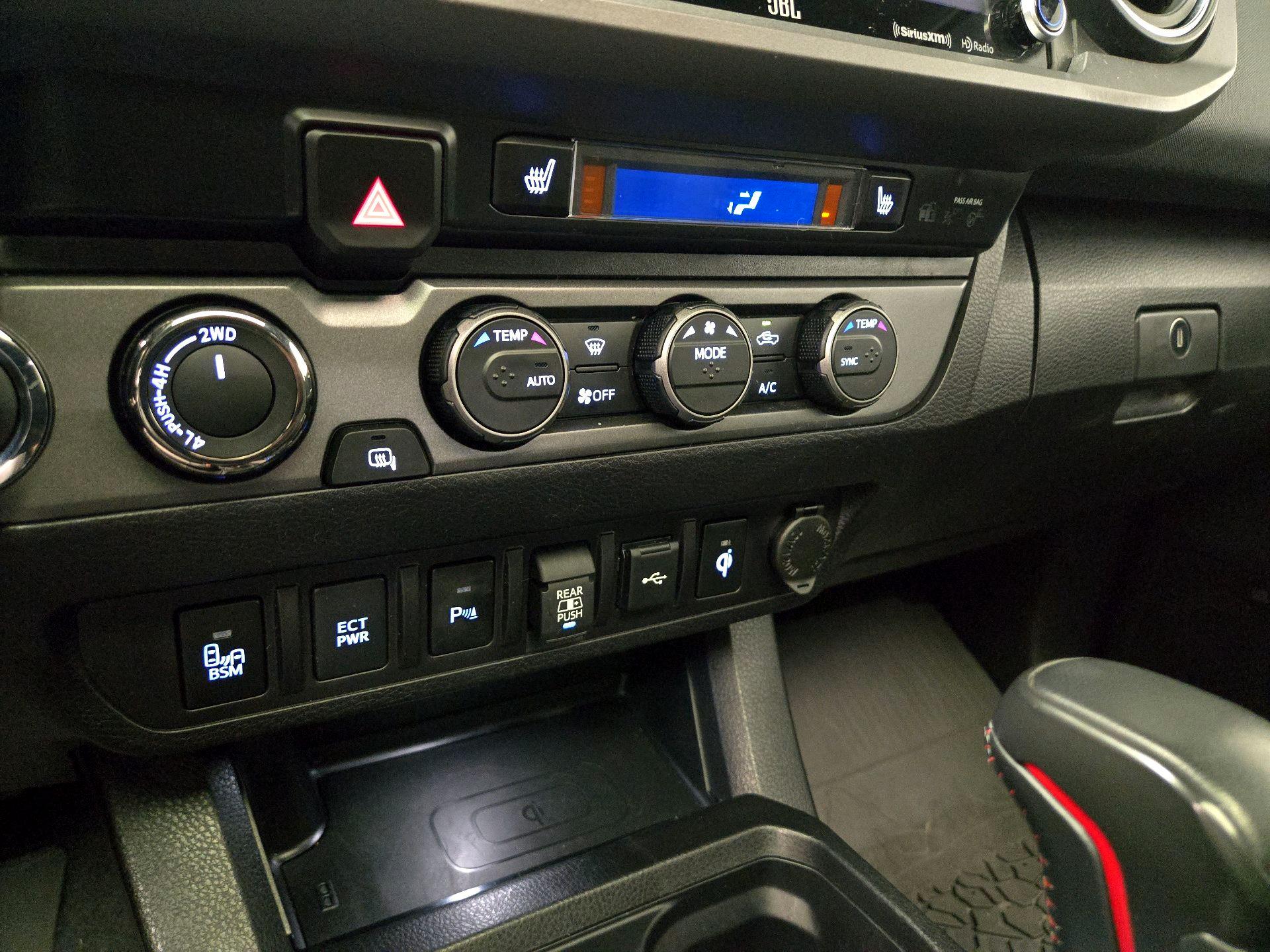 Thumbnail: 2023 Toyota Tacoma - 17