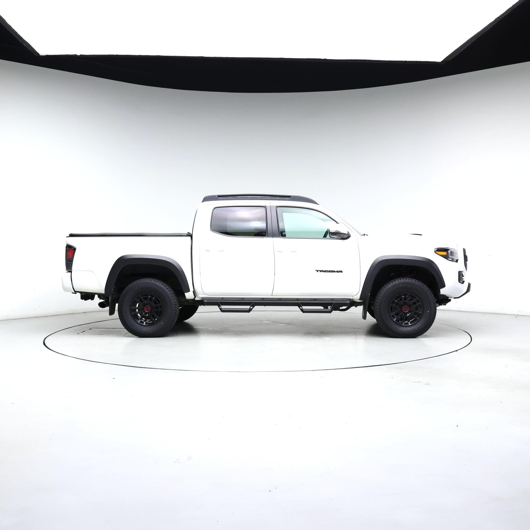 Thumbnail: 2023 Toyota Tacoma - 7