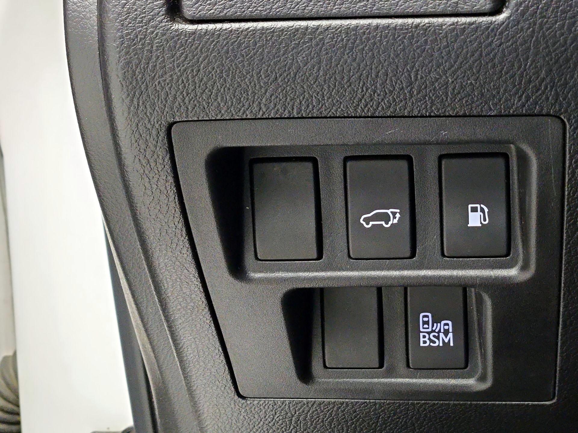 Thumbnail: 2015 Lexus RX - 13