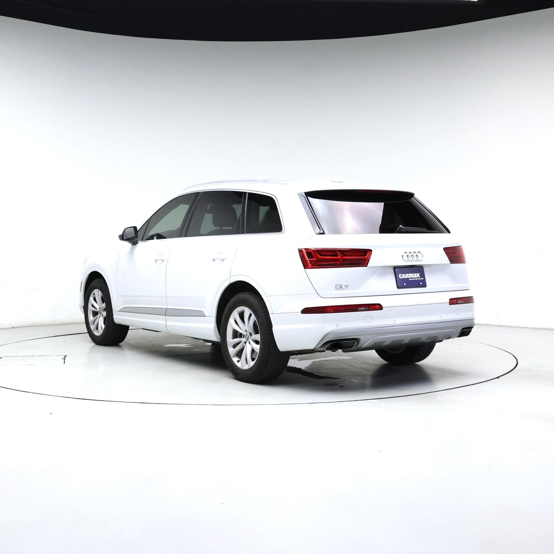 Thumbnail: 2019 Audi Q7 - 2