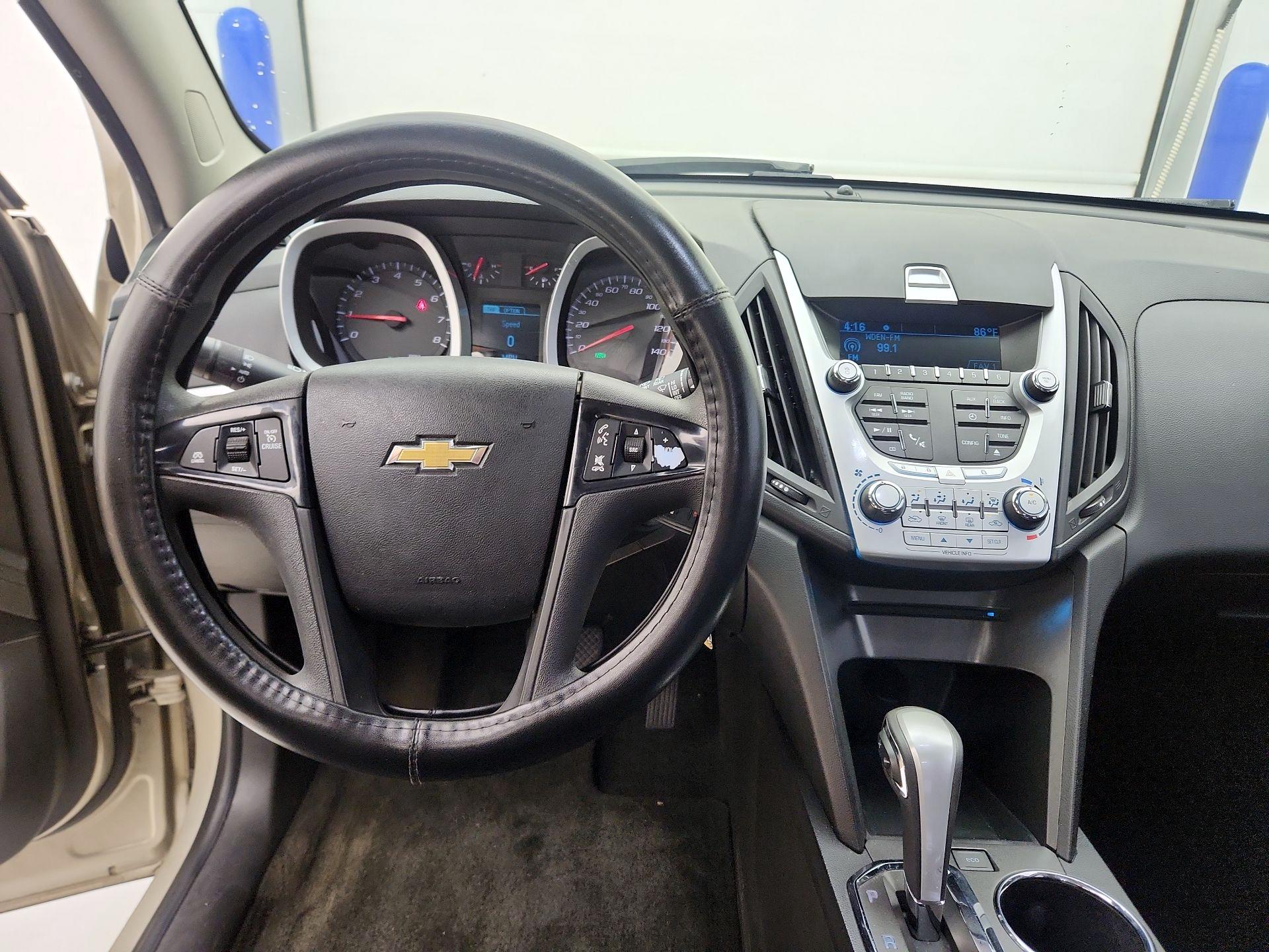 Thumbnail: 2015 Chevrolet Equinox - 9