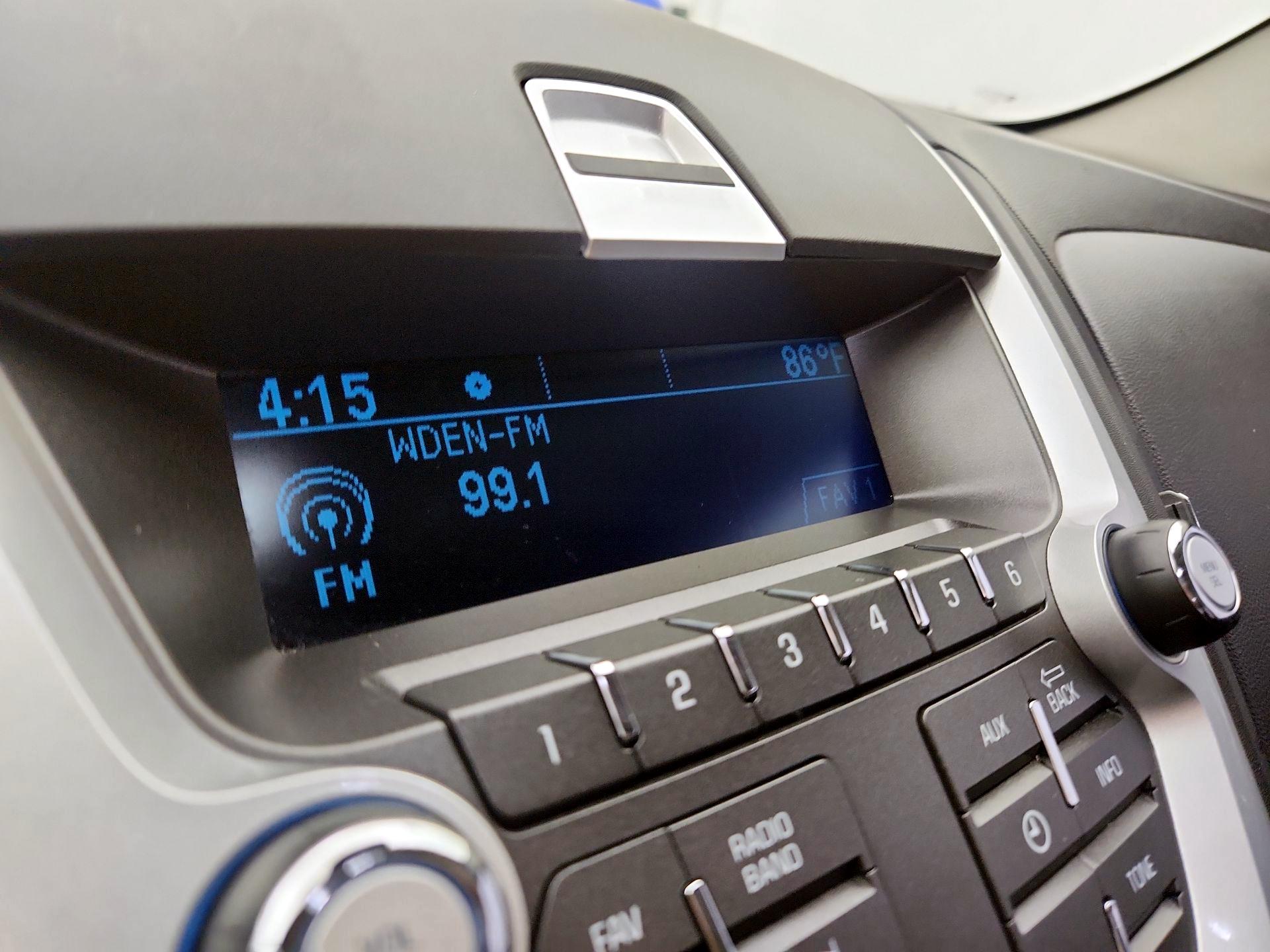 Thumbnail: 2015 Chevrolet Equinox - 13