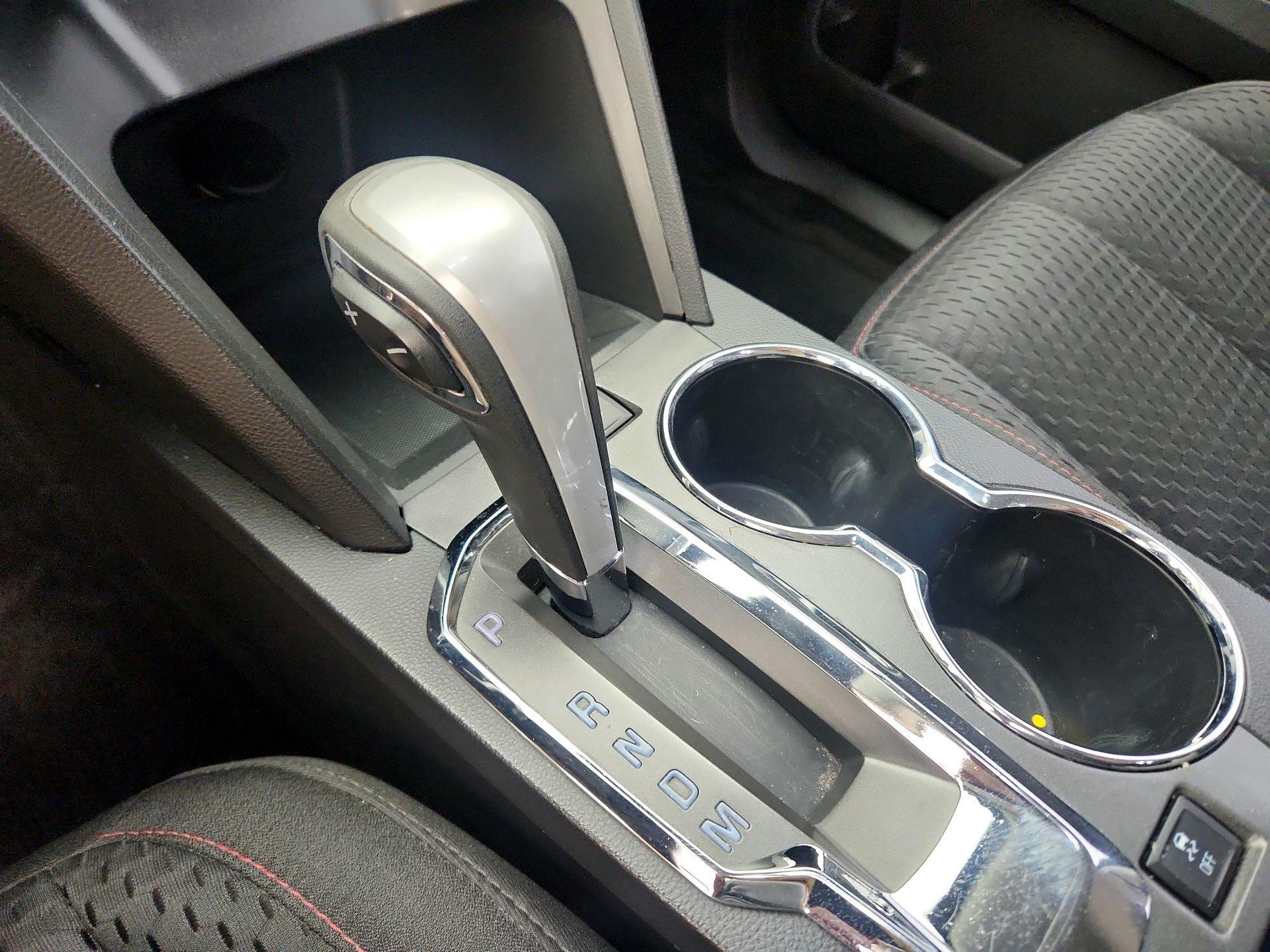Thumbnail: 2015 Chevrolet Equinox - 15