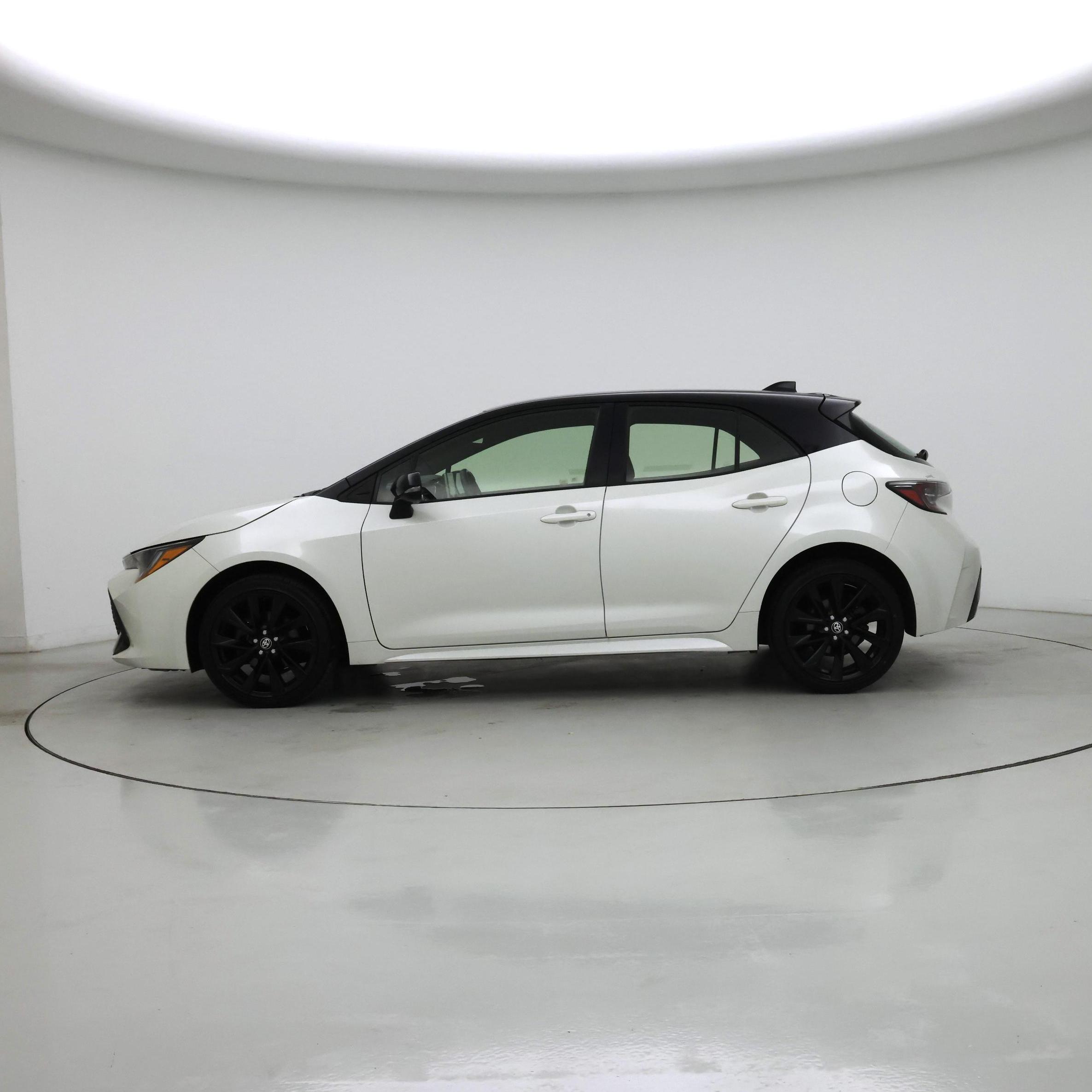 Thumbnail: 2020 Toyota Corolla - 3