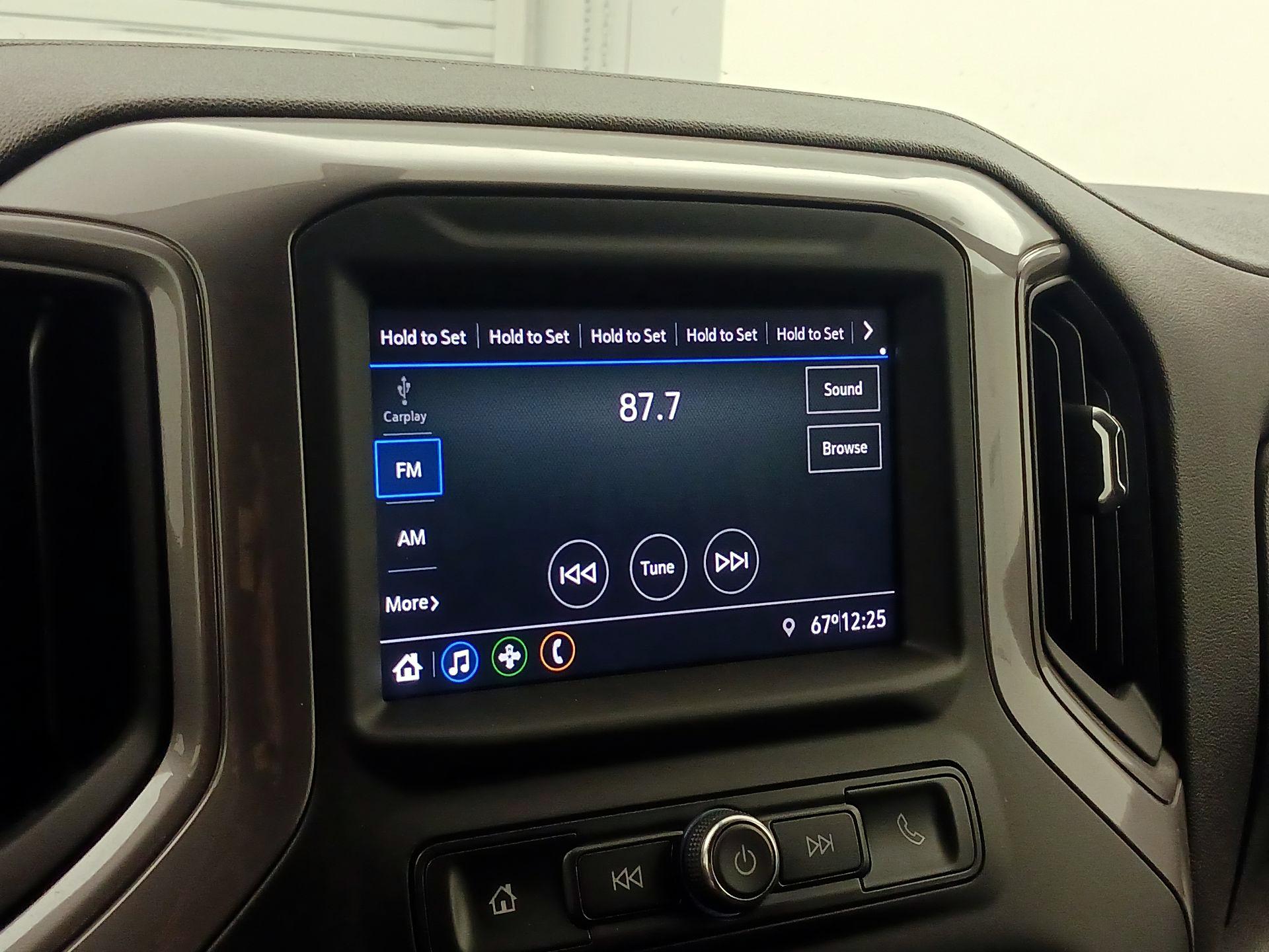 Thumbnail: 2022 Chevrolet Silverado 1500 - 15