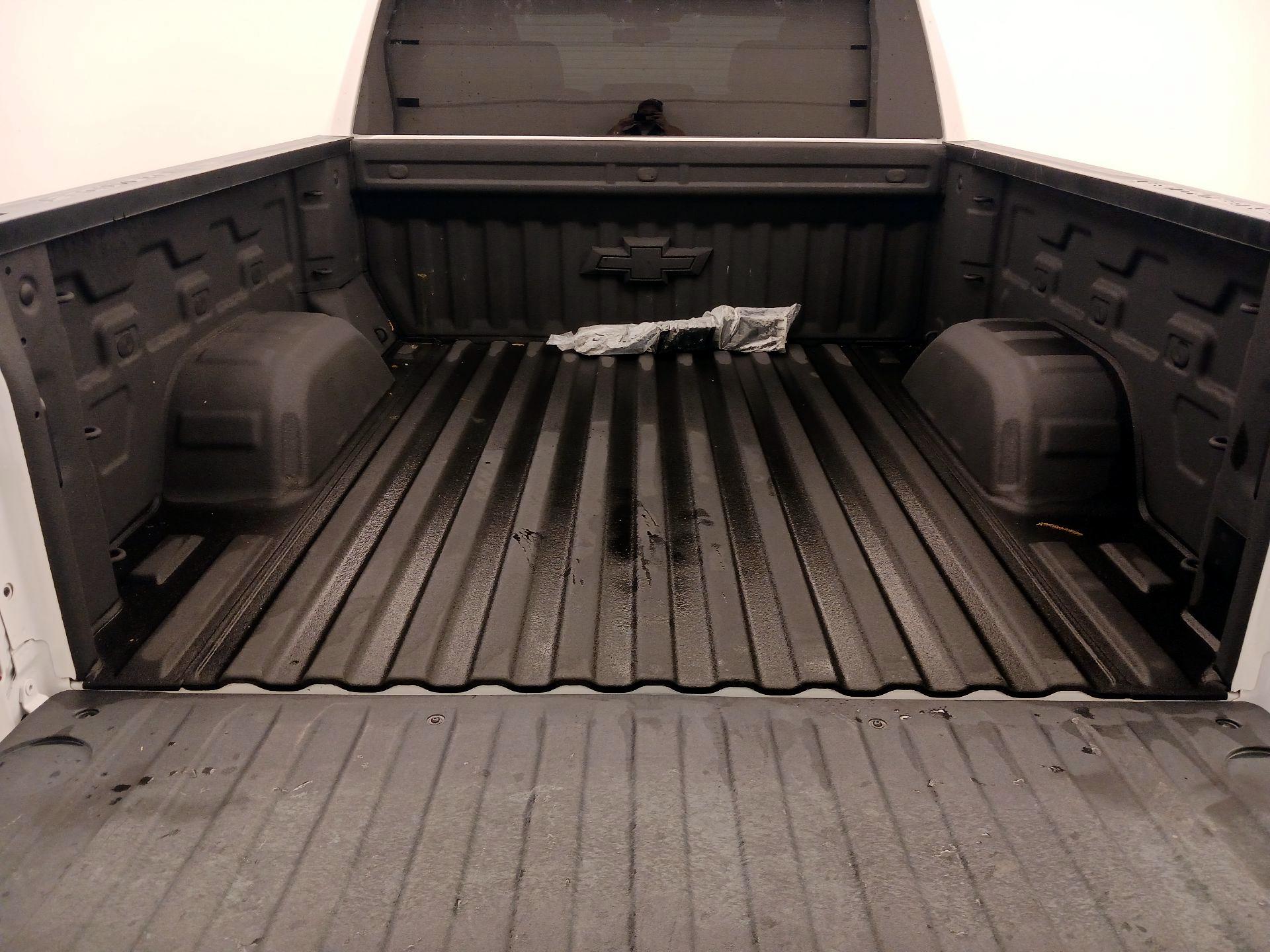 Thumbnail: 2022 Chevrolet Silverado 1500 - 20