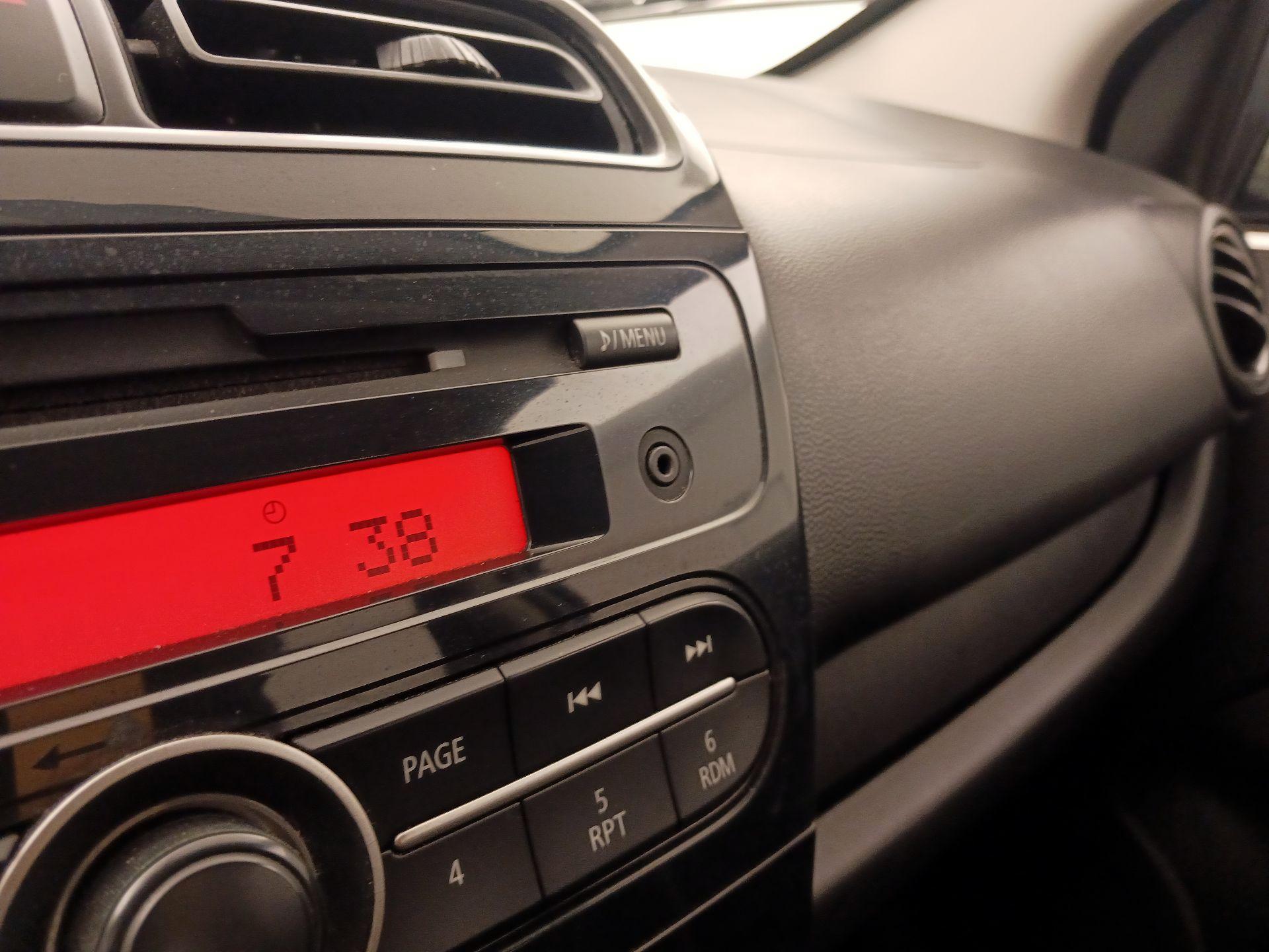 Thumbnail: 2014 Mitsubishi Mirage - 17