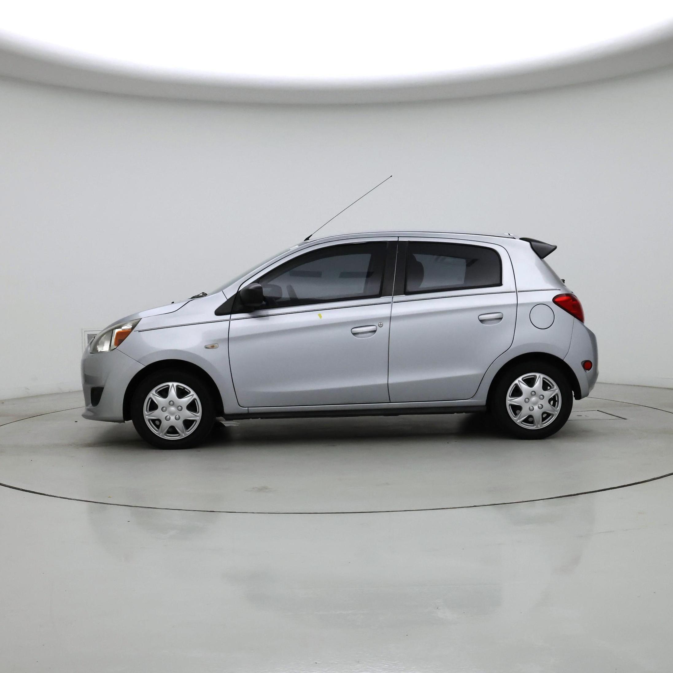 Thumbnail: 2014 Mitsubishi Mirage - 3