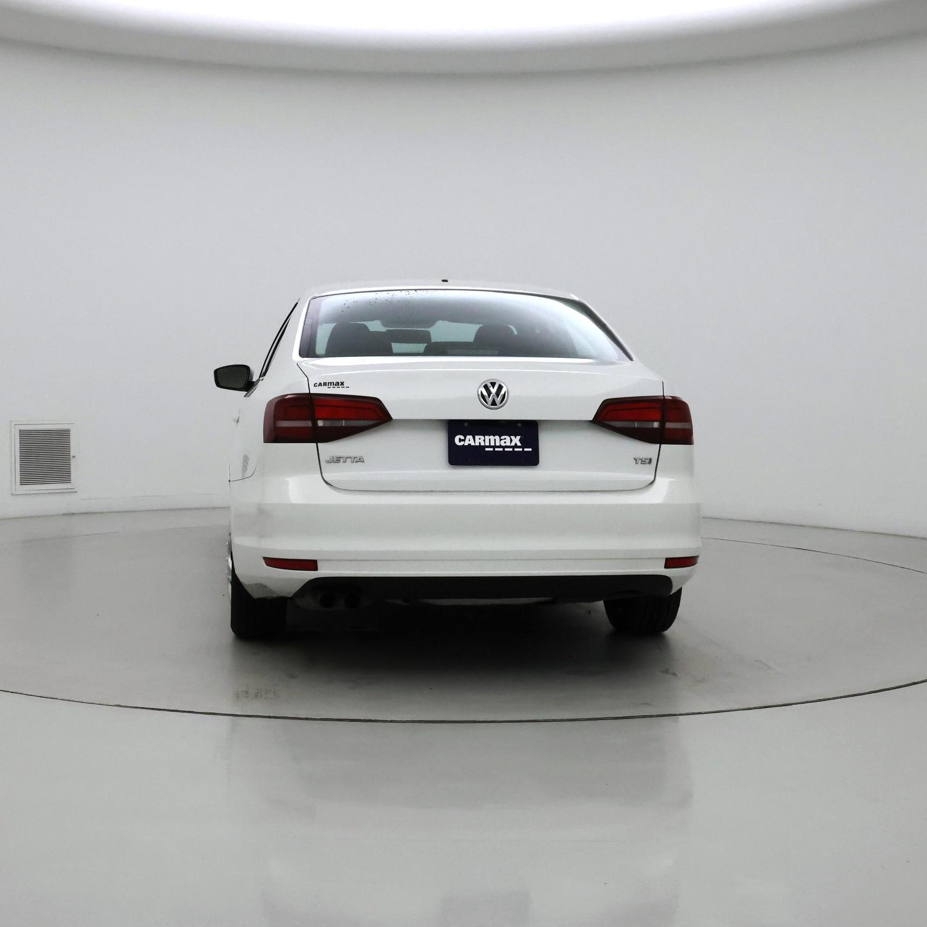Thumbnail: 2017 Volkswagen Jetta - 6