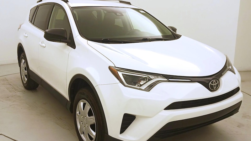 2017 Toyota RAV4 LE Hero Image