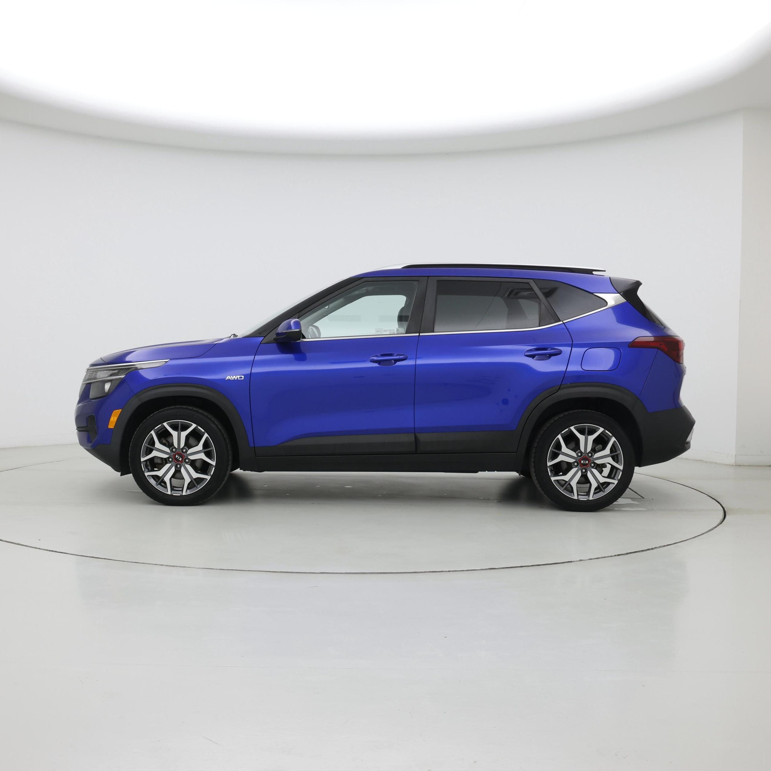 Thumbnail: 2021 Kia Seltos - 3
