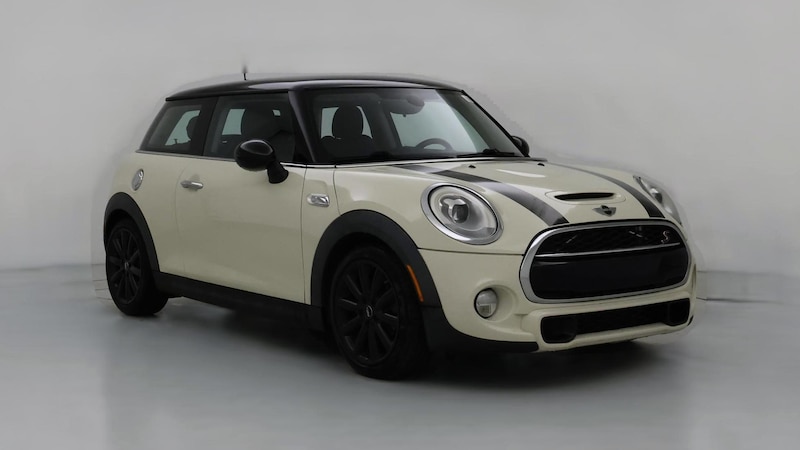 2016 MINI Cooper Hardtop S Hero Image