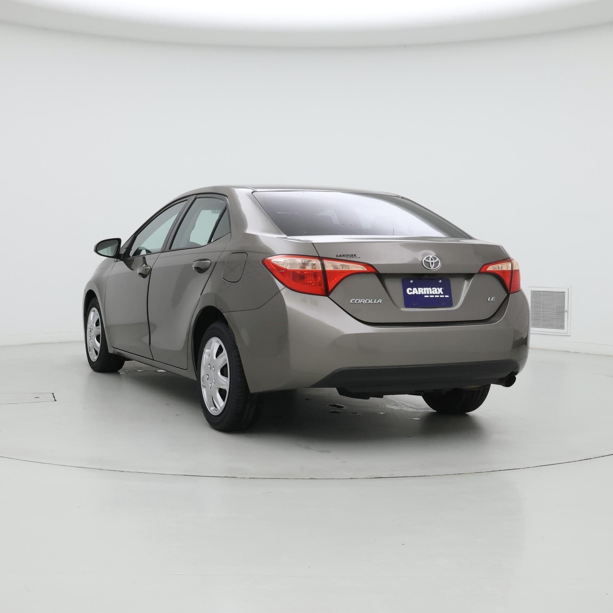 Thumbnail: 2017 Toyota Corolla - 2