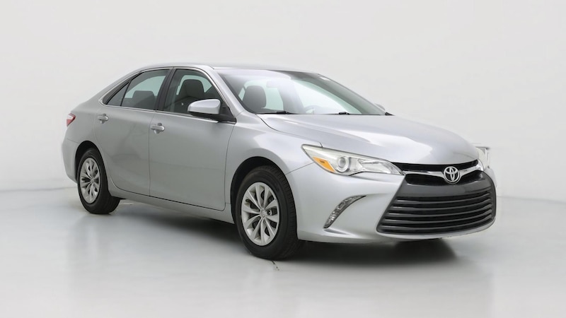2015 Toyota Camry LE Hero Image