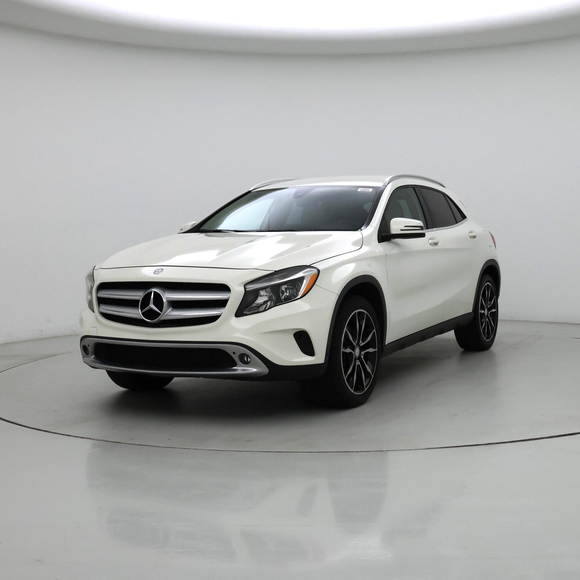Thumbnail: 2017 Mercedes-Benz GLA - 4